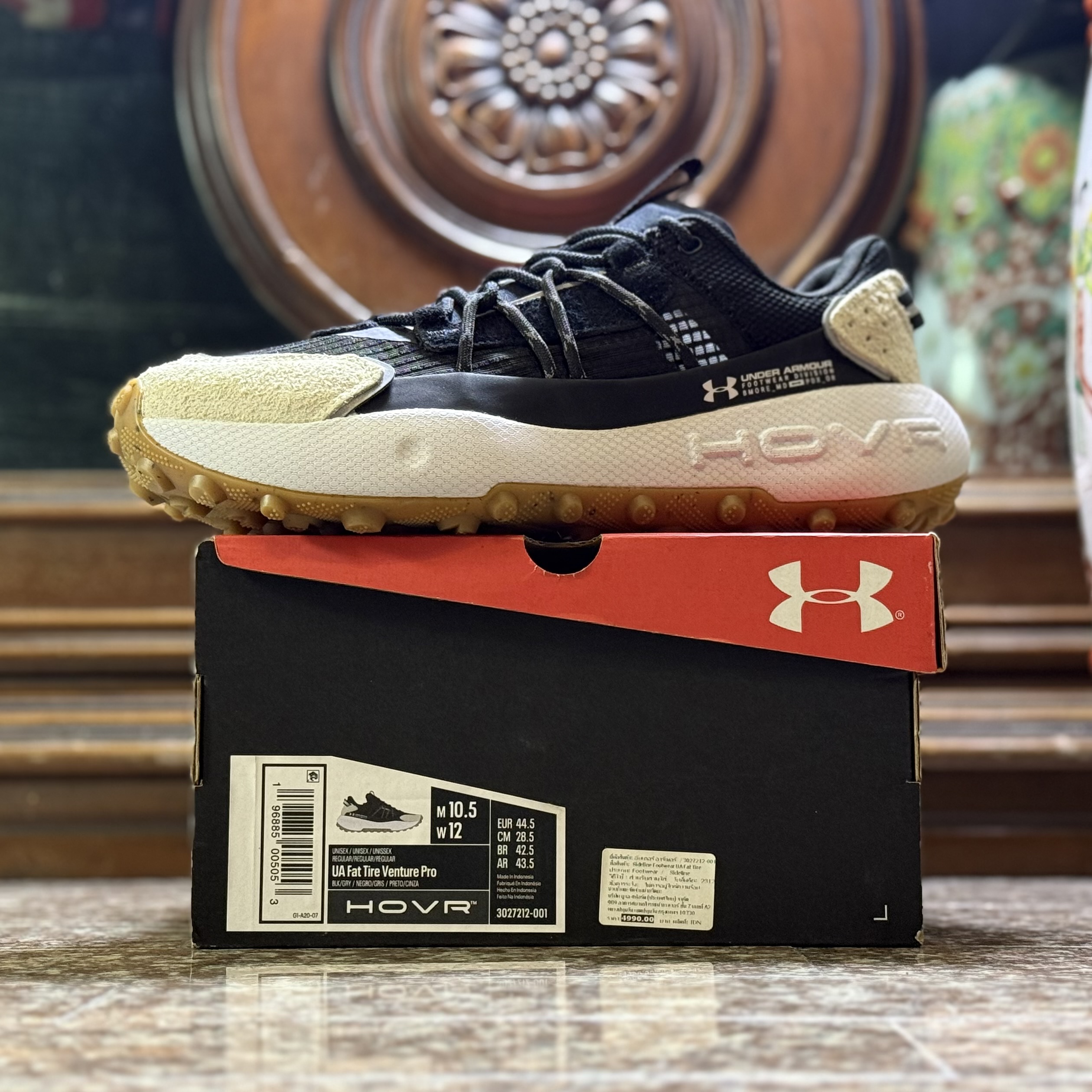 รองเท้าเดินป่า Under Armour Fat Tire Venture Pro (M8/9/9.5US)