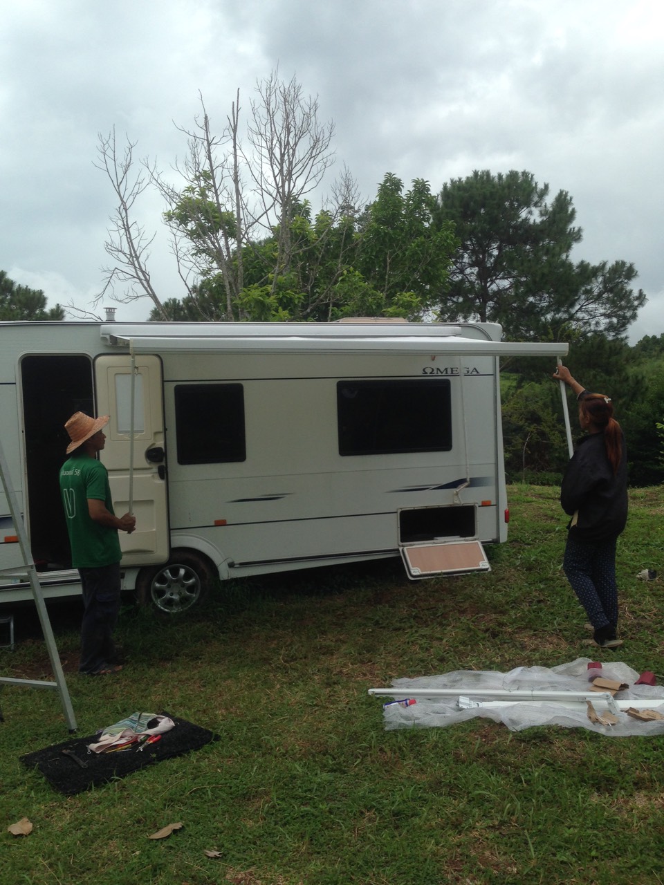 RV awning 3*2.5m ม่านข้างสีขาว