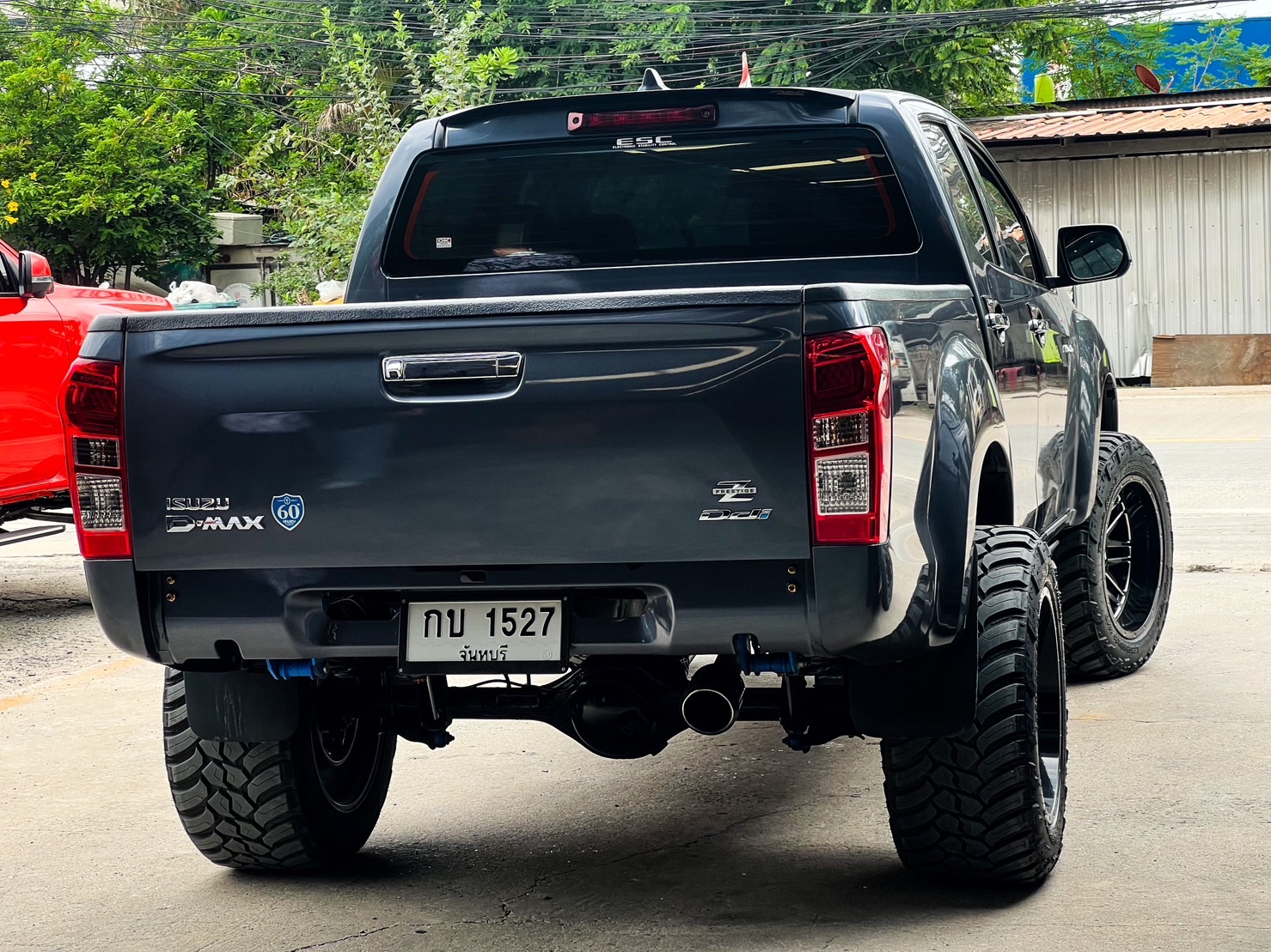 D-MAX HI-LANDER ทรงเมกา