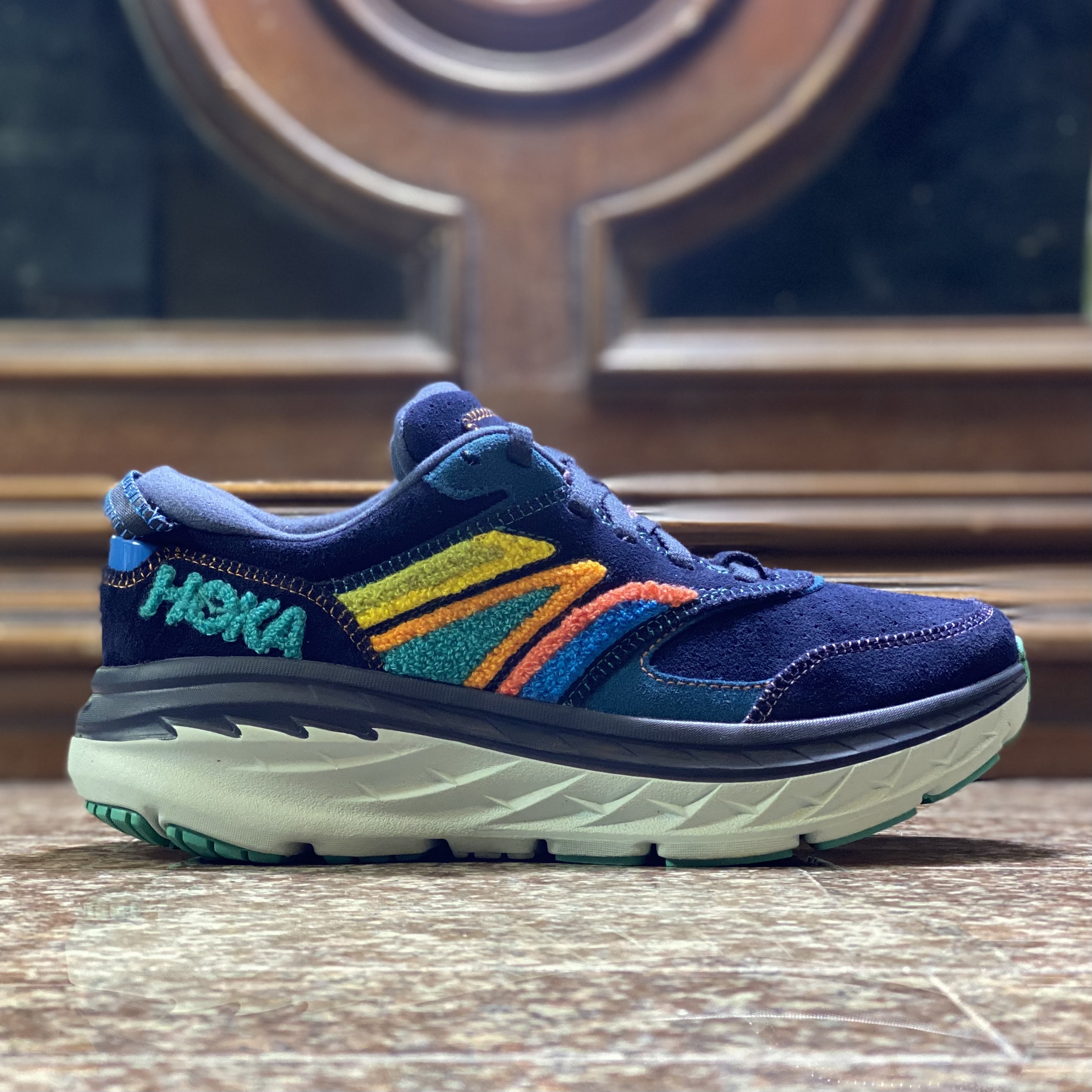 รองเท้า HOKA Bondi L Suede Embroidery ‘EXCLUSIVE’ #มือ2 (M8US)