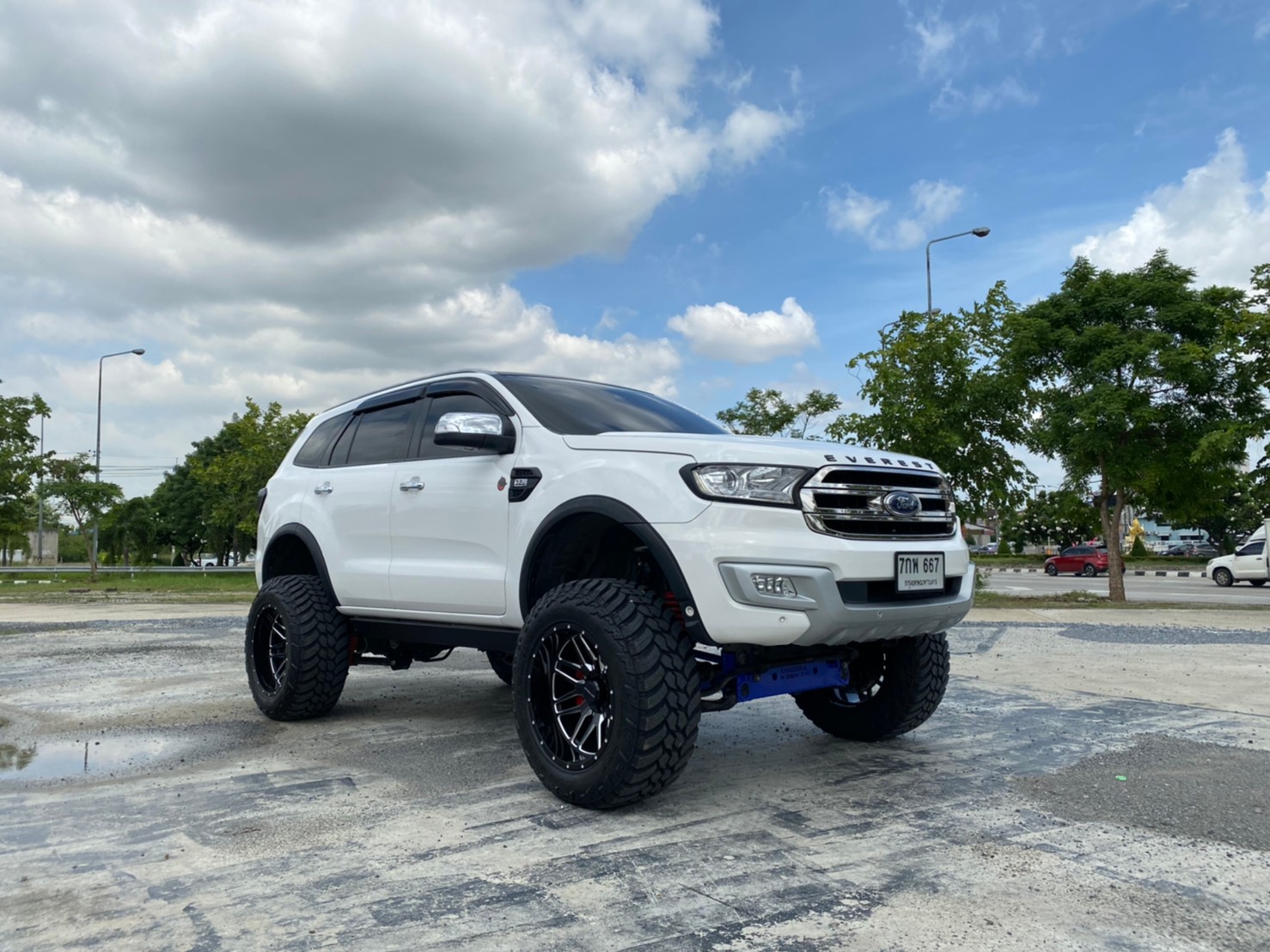 FORD EVEREST ยก6นิ้ว จัด FULLSET ที่ STEP9