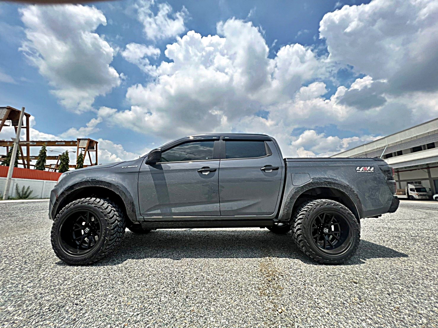 D_MAX_ทะเบียนนครปฐม ทำทรงเมกาที่ STEP9