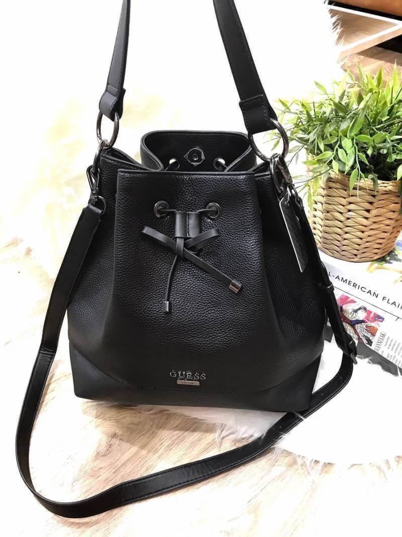 กระเป๋าถือ สะพาย GUESS