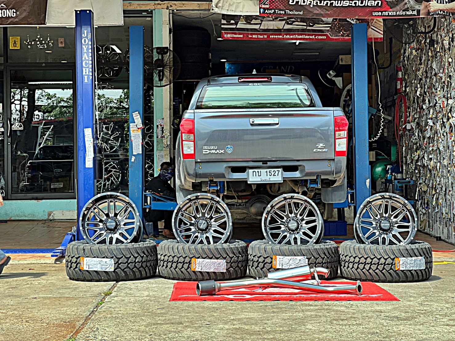 D_MAX_จองคิวมาจากจันทบุรี ทำทรงเมกาที่ STEP9