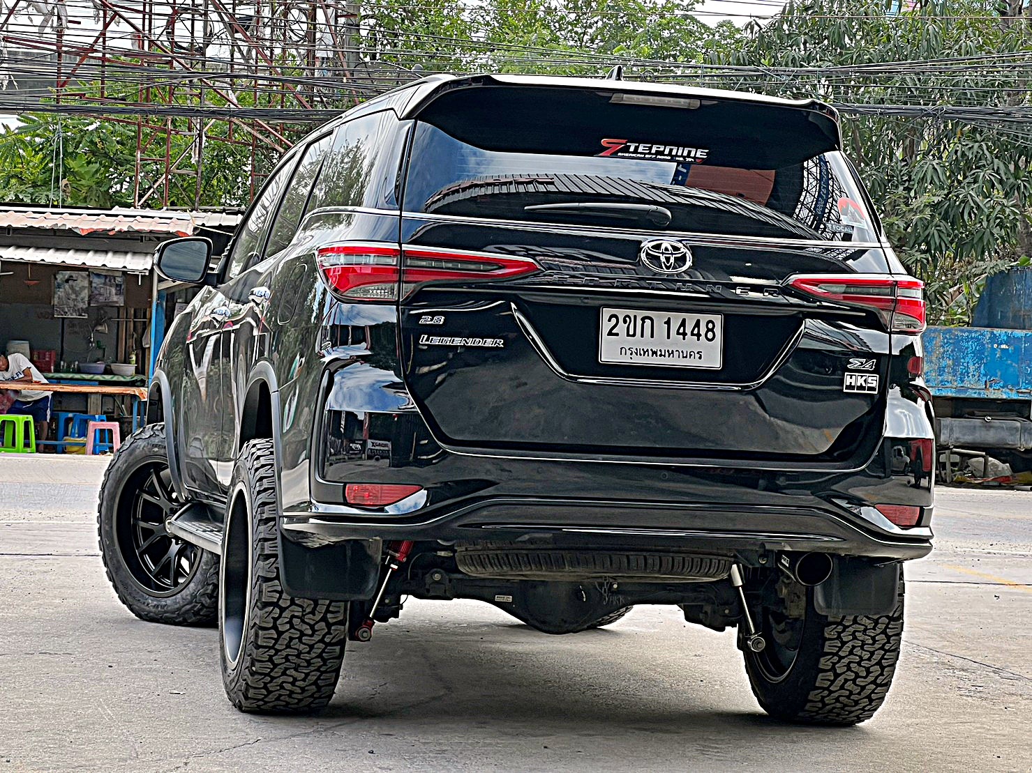 TOYOTA FORTUNER LEGENDER แต่งทรงเมกาที่ STEP9