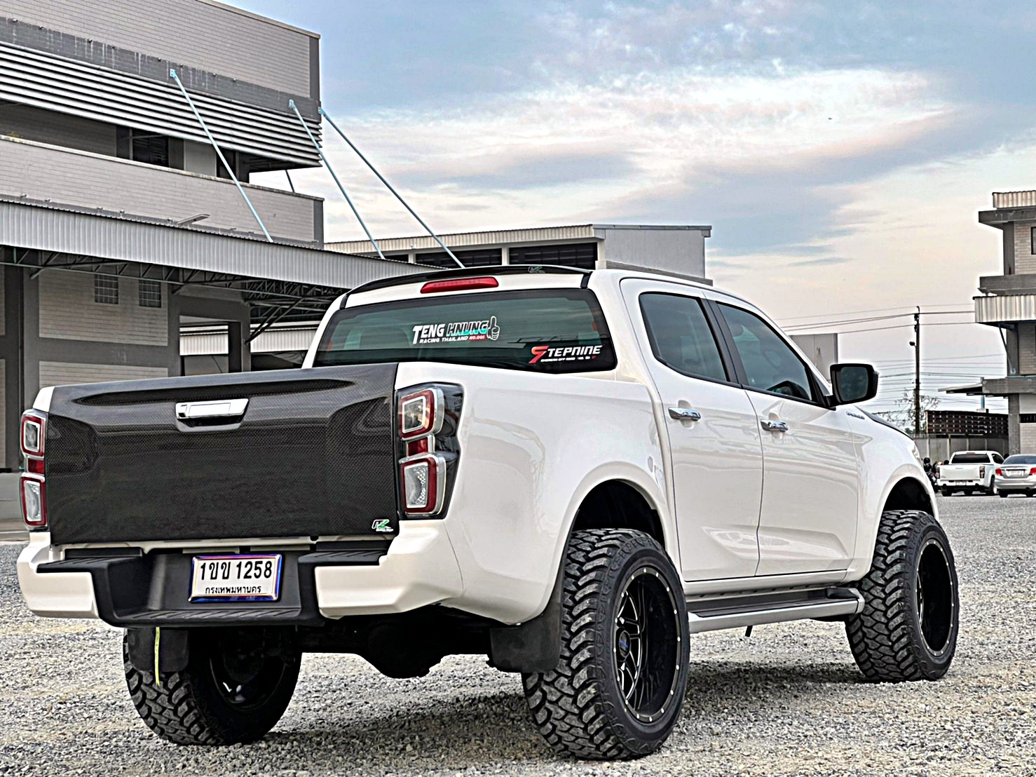 #จากตัวเตี้ยรถซิ่งสู่ตัวสูงทรงเมกา ที่ step9