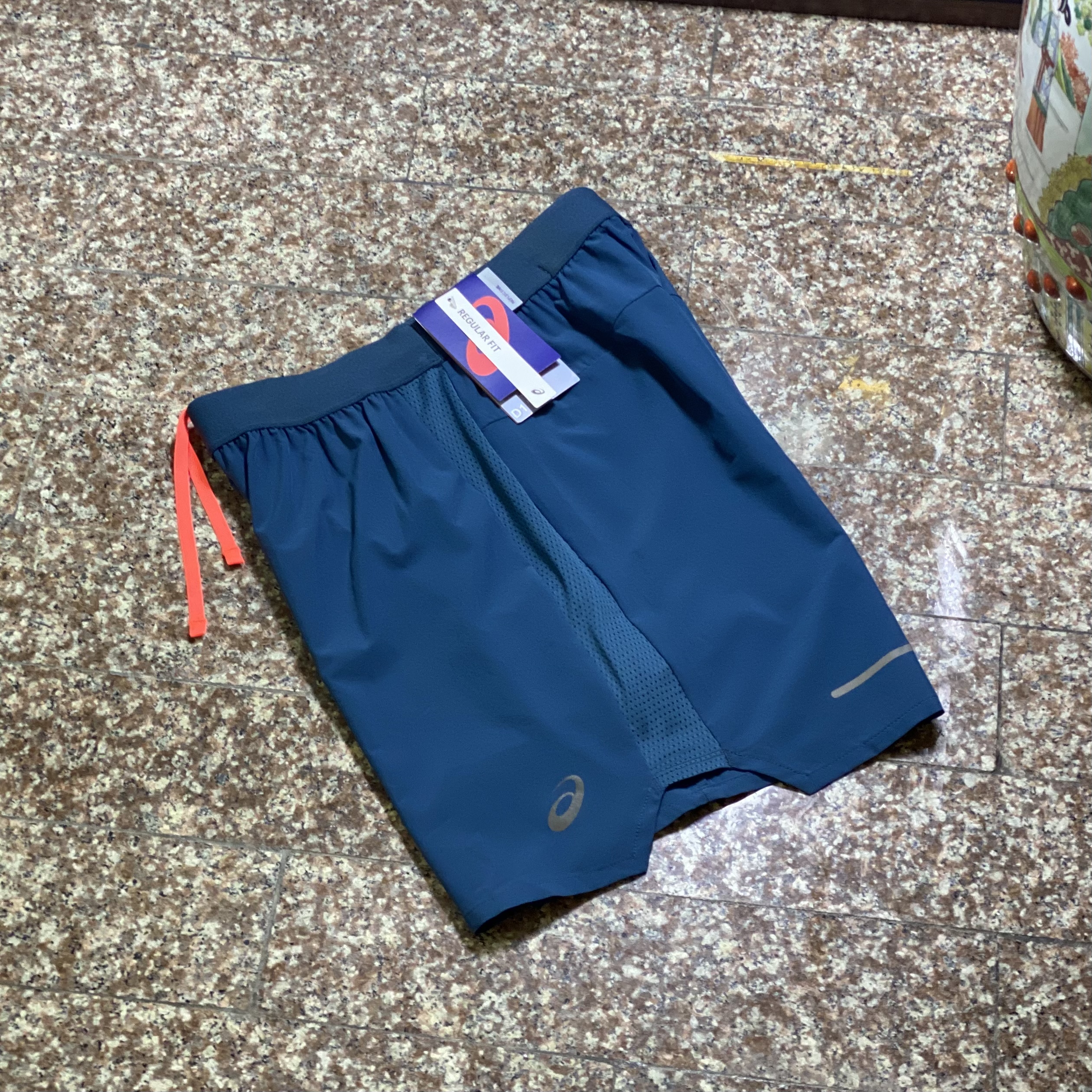 กางเกงวิ่ง ASICS Road 7” Running Shorts (L)
