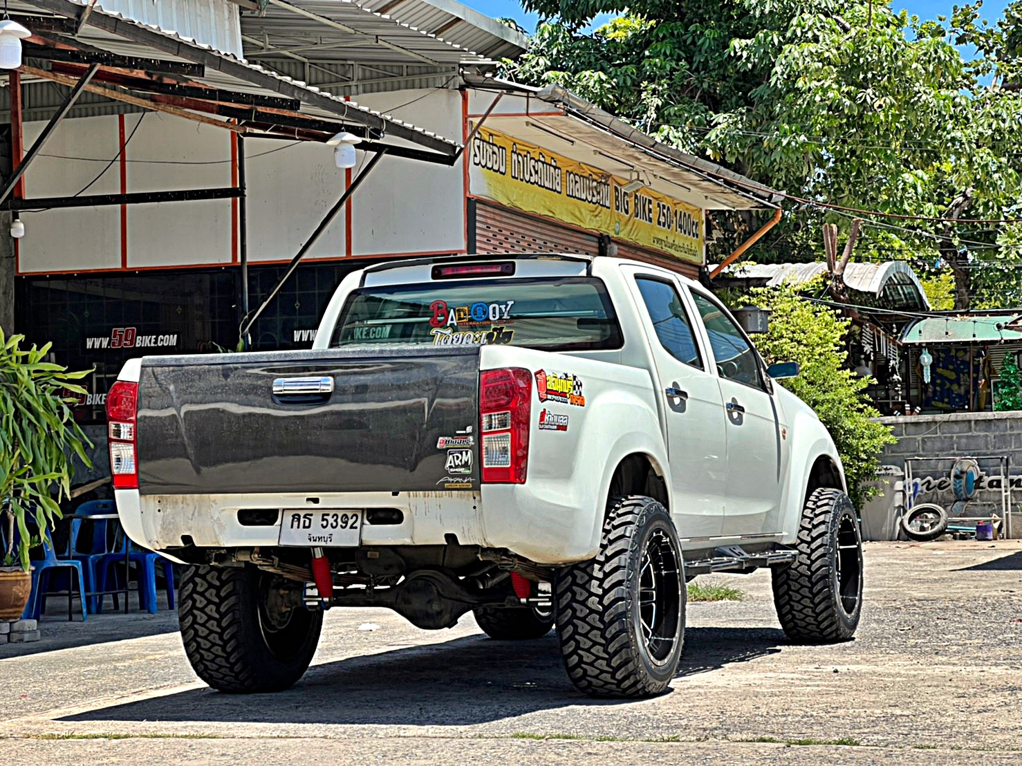 D-MAX_จองคิวมาจากจันทบุรี คันนี้ตัวเตี้ยโหลดเตี้ย จัดทรงเมกาที่ STEP9