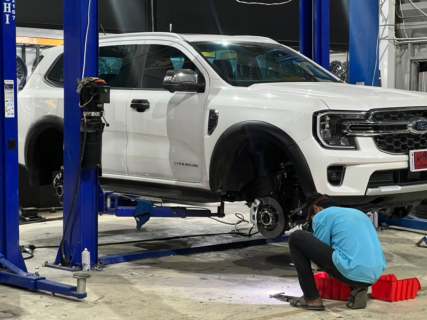 FORD EVEREST NEXTGEN ชุมพร แต่งทรงเมกาที่ STEP9