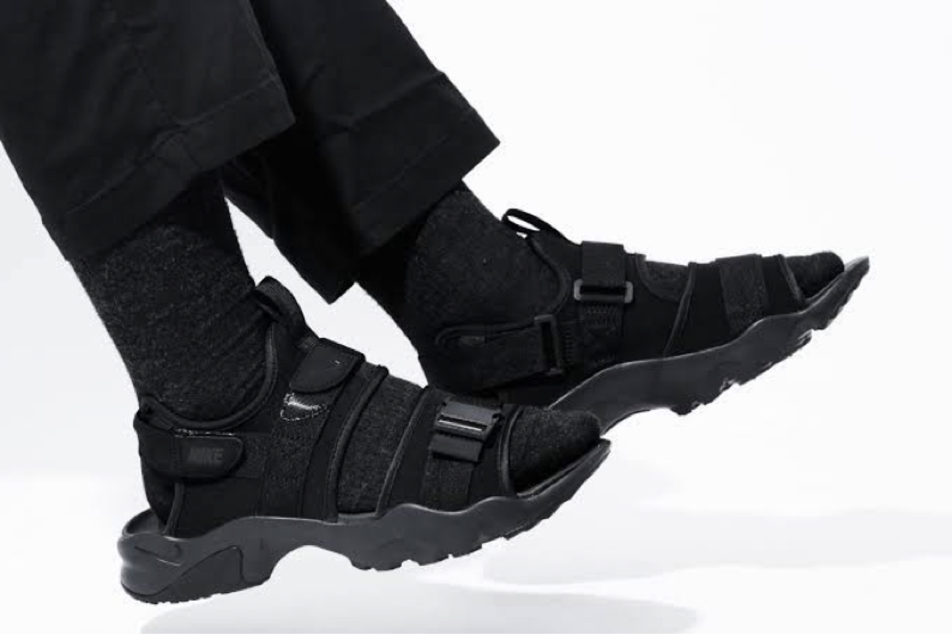 รองเท้า Nike Canyon Sandal ‘TripleBlack’ (M10/11US)