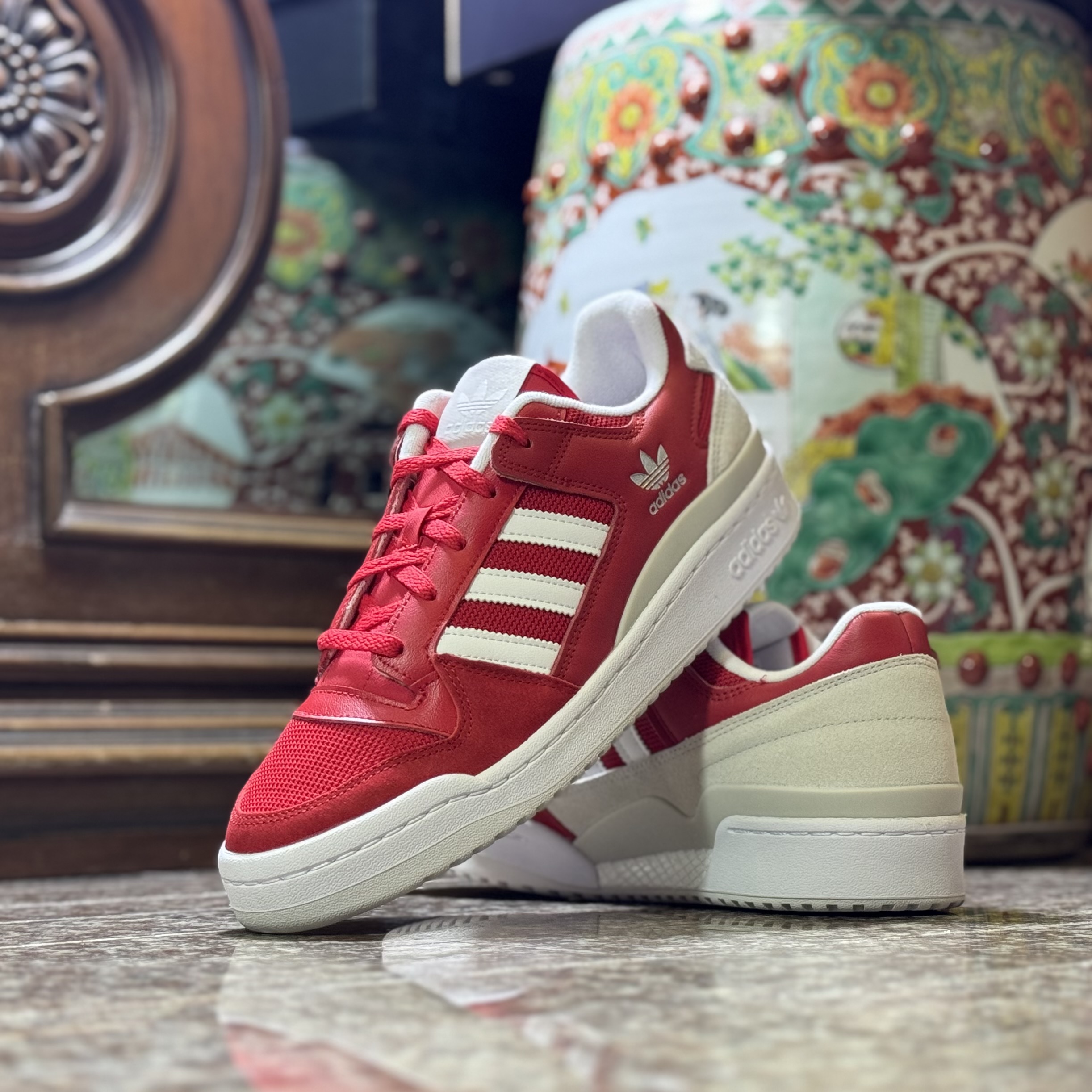 รองเท้า Adidas Originals Forum Low CL (M10.5US)