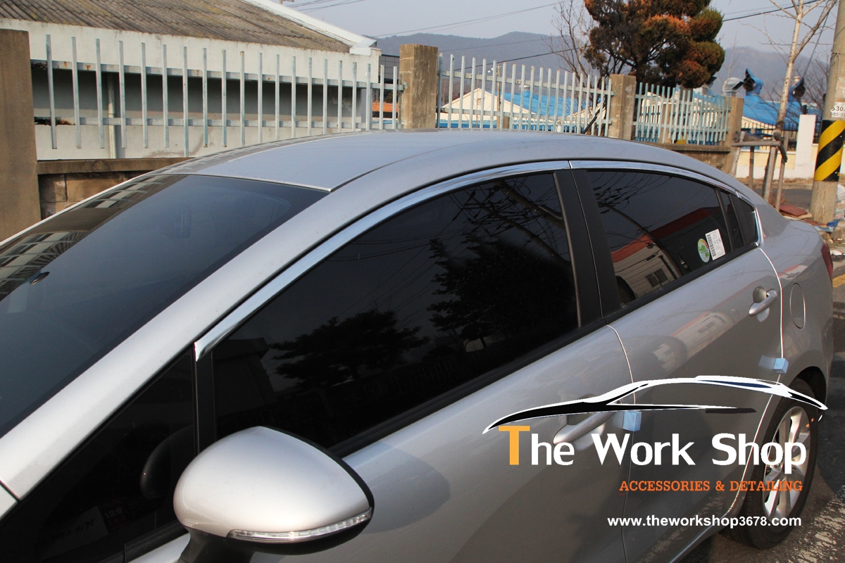 Luxury Door Visor / Ssangcarful for Rio 4 Door ( ชุดโครเมี่ยมแต่งขอบกระจกด้านบน )