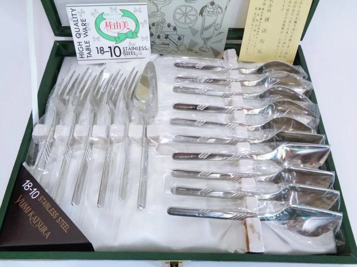 เซ็ทช้อน ส้อม Yumi Katsura 18-10 Stainless steel 16 อัน ,8450