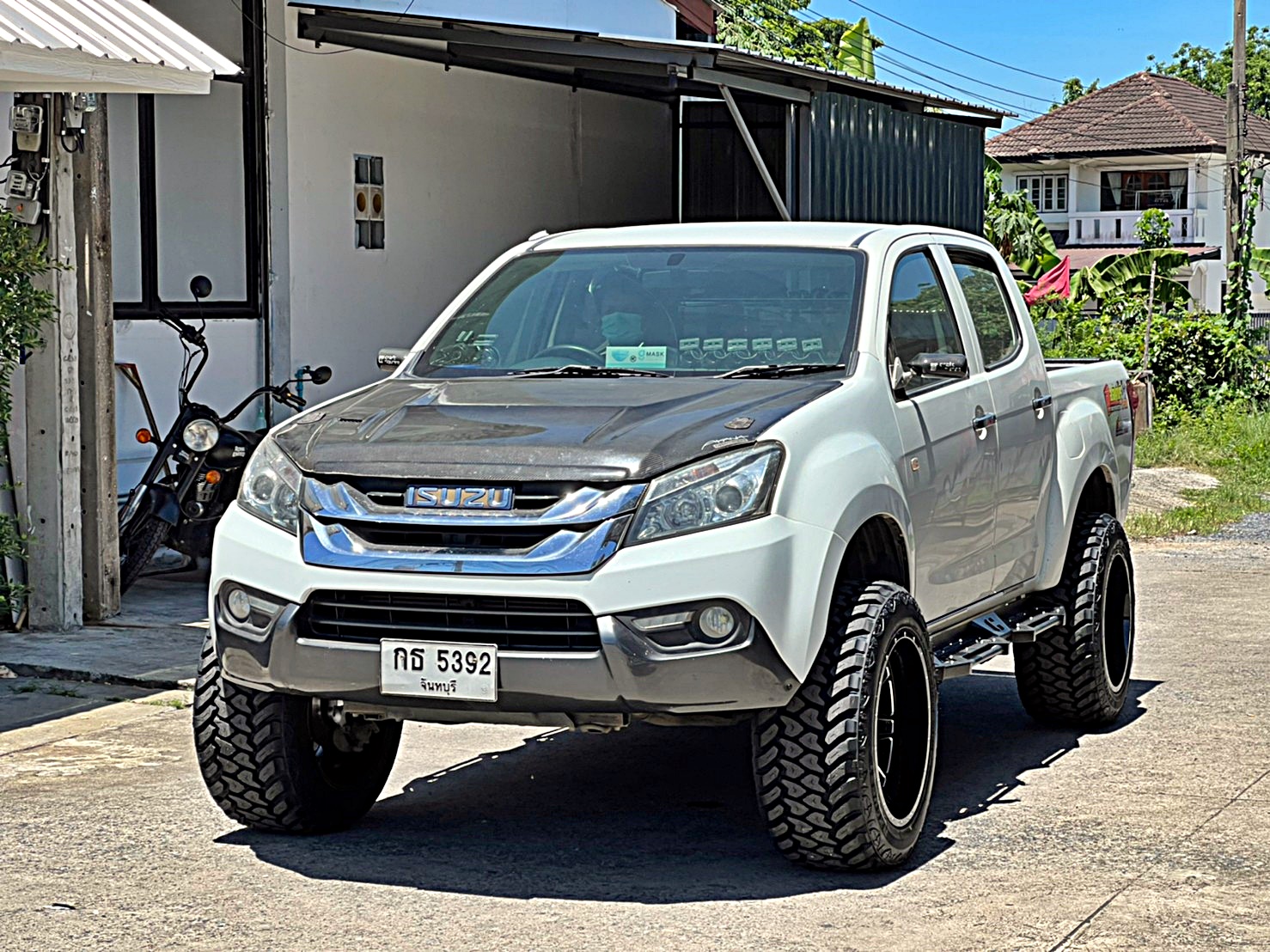 D-MAX_จองคิวมาจากจันทบุรี คันนี้ตัวเตี้ยโหลดเตี้ย จัดทรงเมกาที่ STEP9