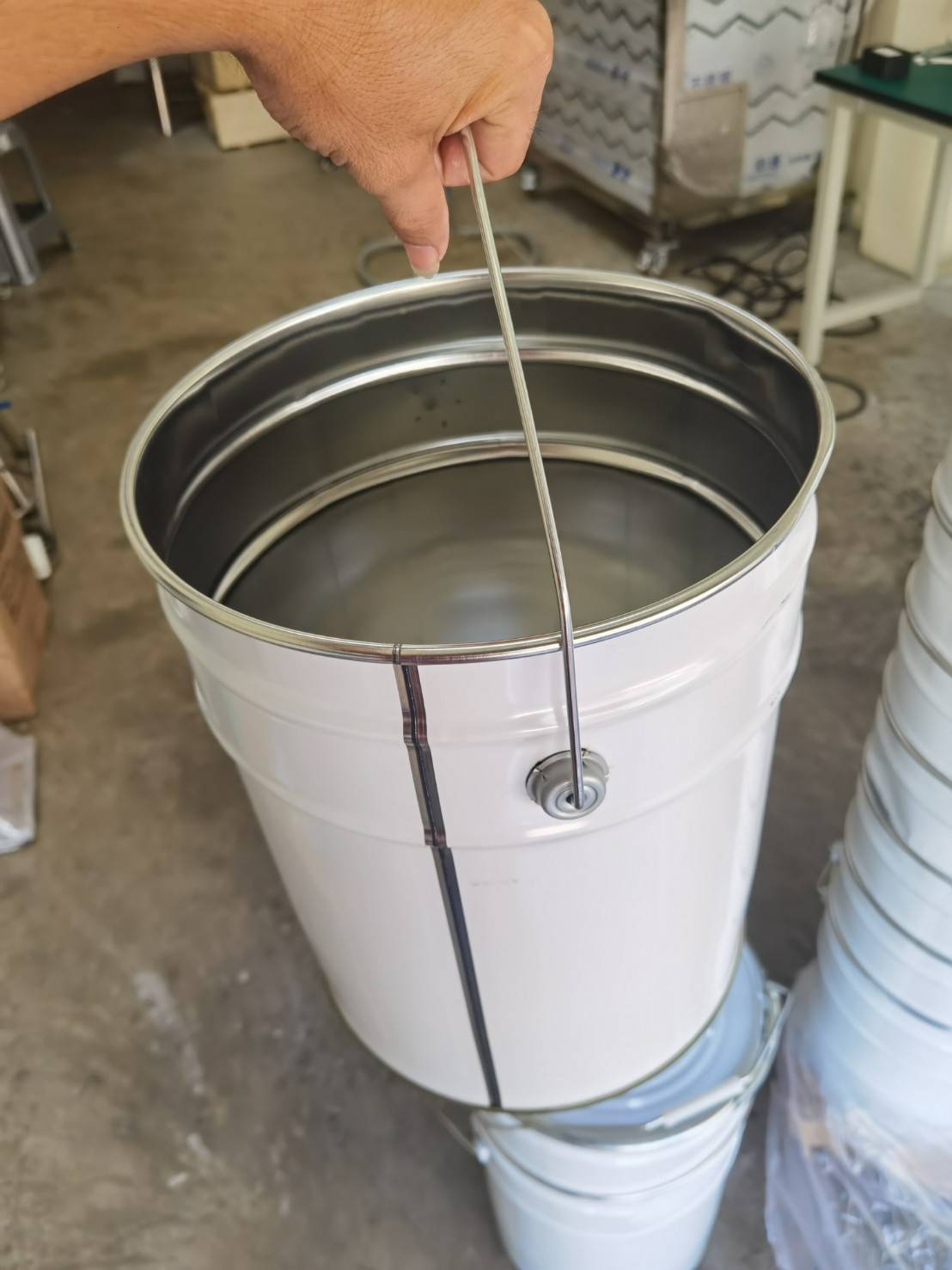 ถังเหล็ก ถังสี ถังกาว ถังเคมีเหล็ก 10L 18L 20L MKTY