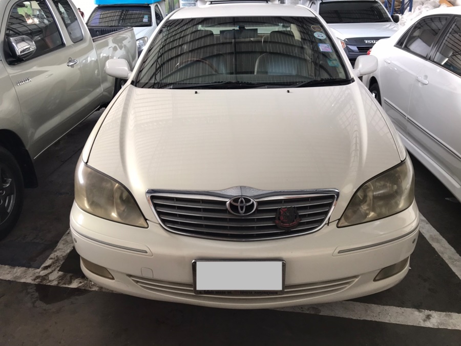 พรมปูพื้นรถยนต์ 6D TOYOTA CAMRY (ปี2002-06) พรม6D QJ VIP หนาพิเศษ สีน้ำตาล เต็มคัน 3ชิ้น