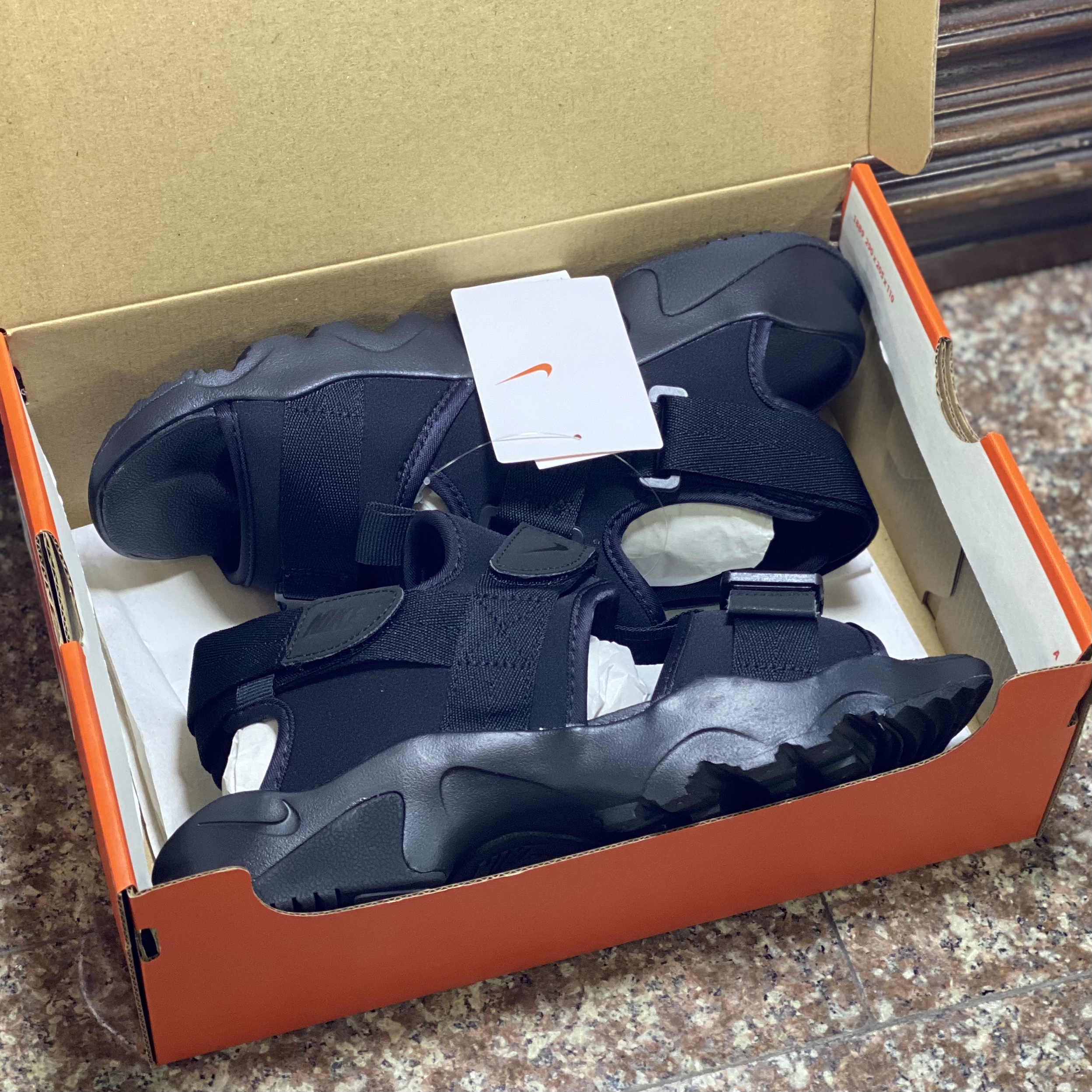 รองเท้า Nike Canyon Sandal ‘TripleBlack’ (M10/11US)