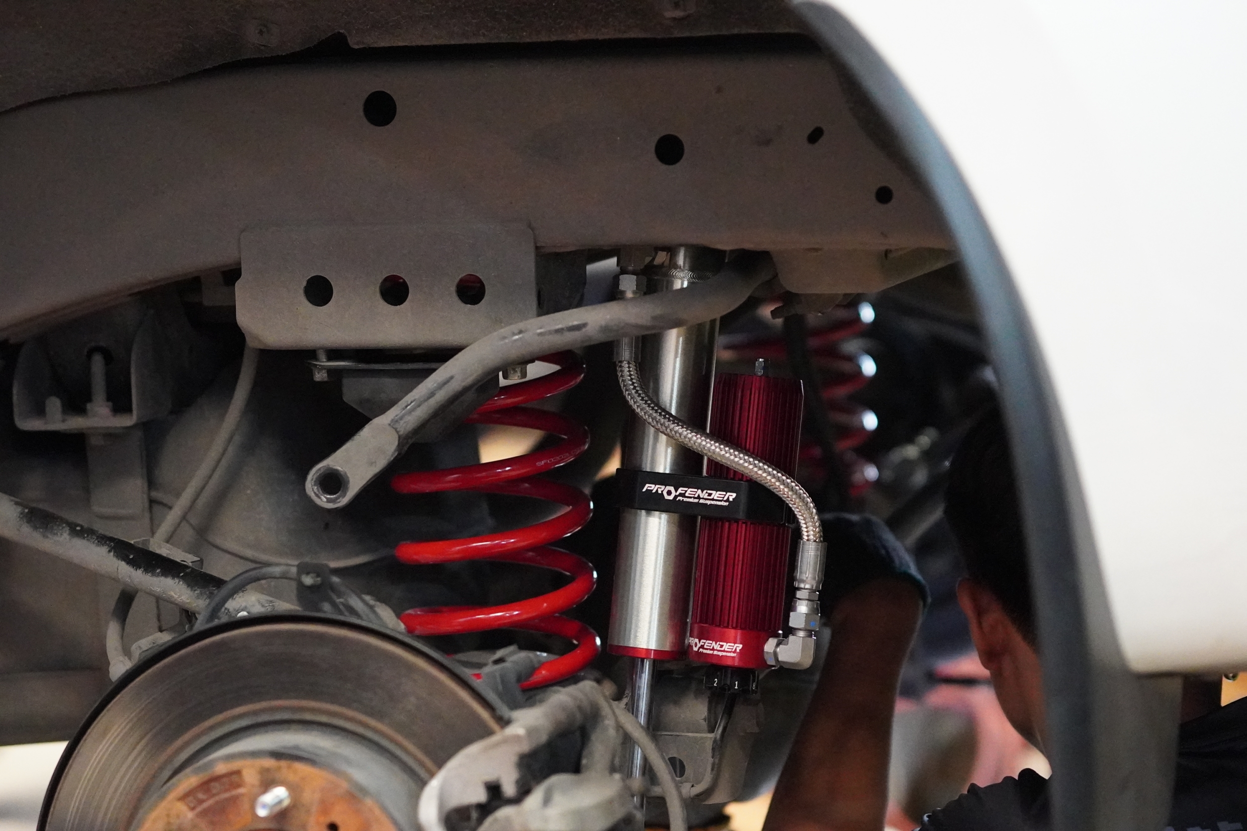 ชุดโหลด PROFENDER QUEEN SERIES ใส่ MU-X