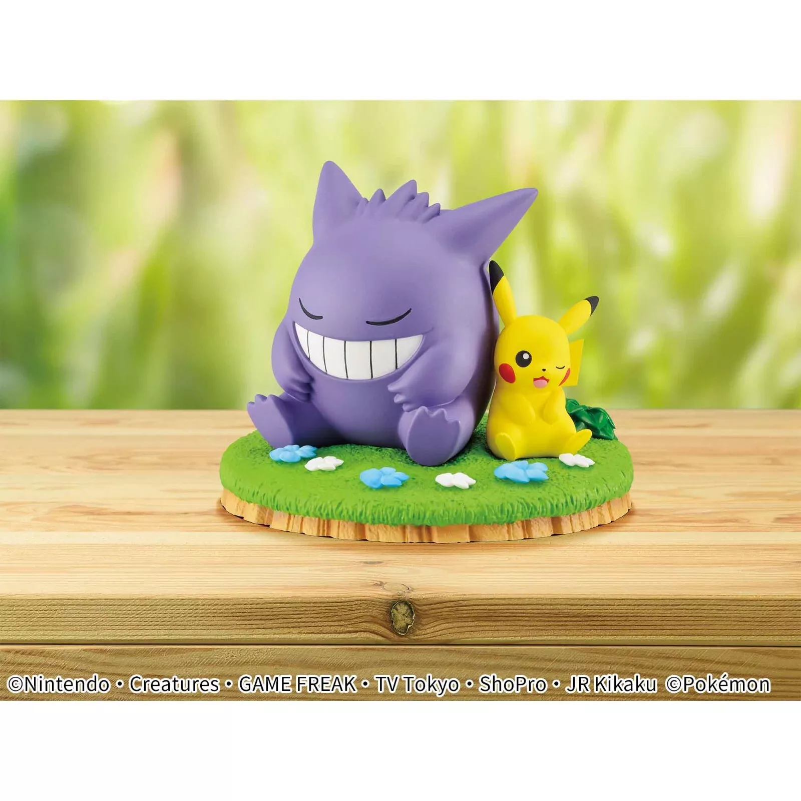 POKEMON FIGURE PIKACHU & GENGAR