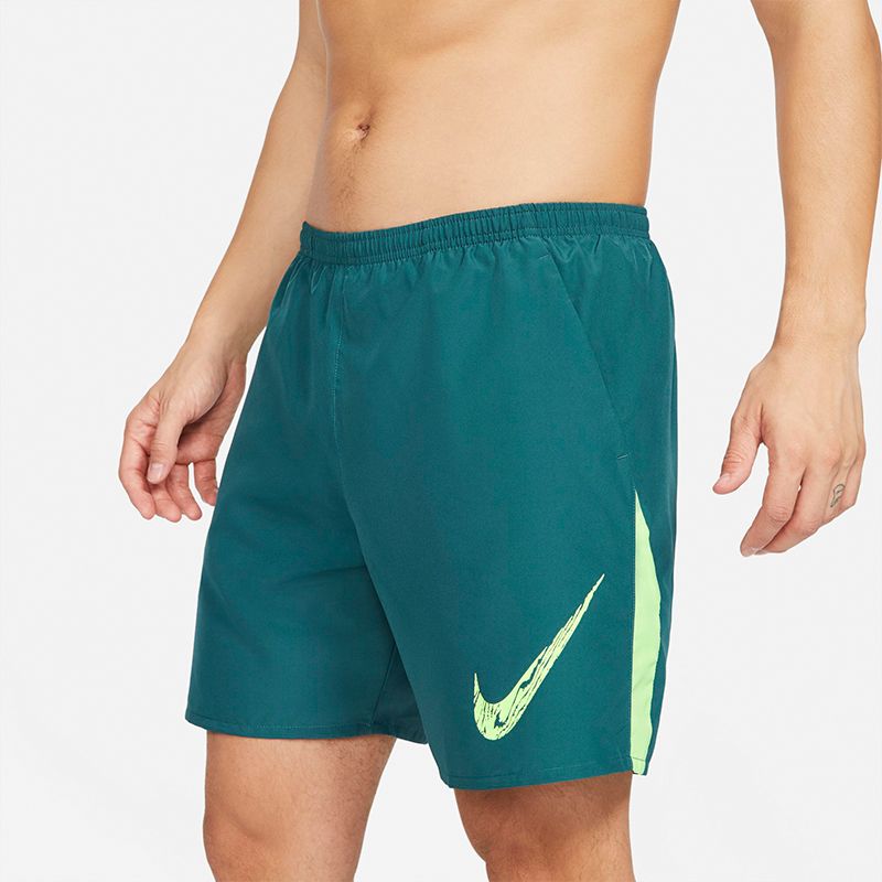 กางเกงวิ่ง Nike Run Wild 7” Running Shorts (S,L,2XL)