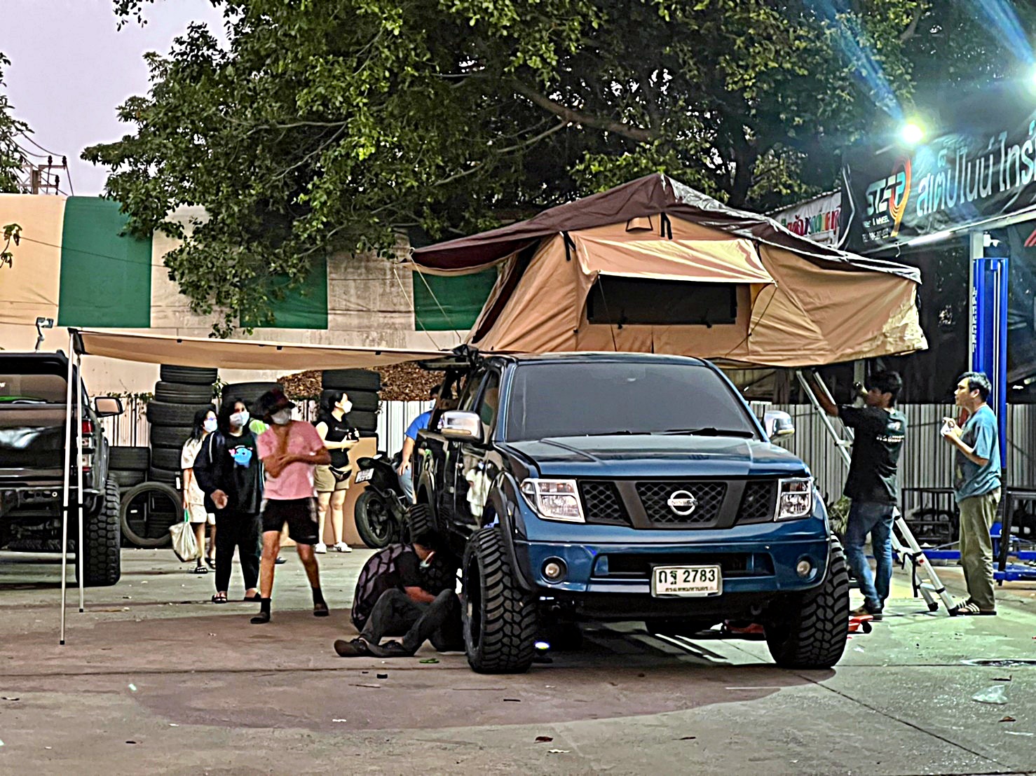 NISSAN_NAVARA_แปลงร่าง ทรงเมกา