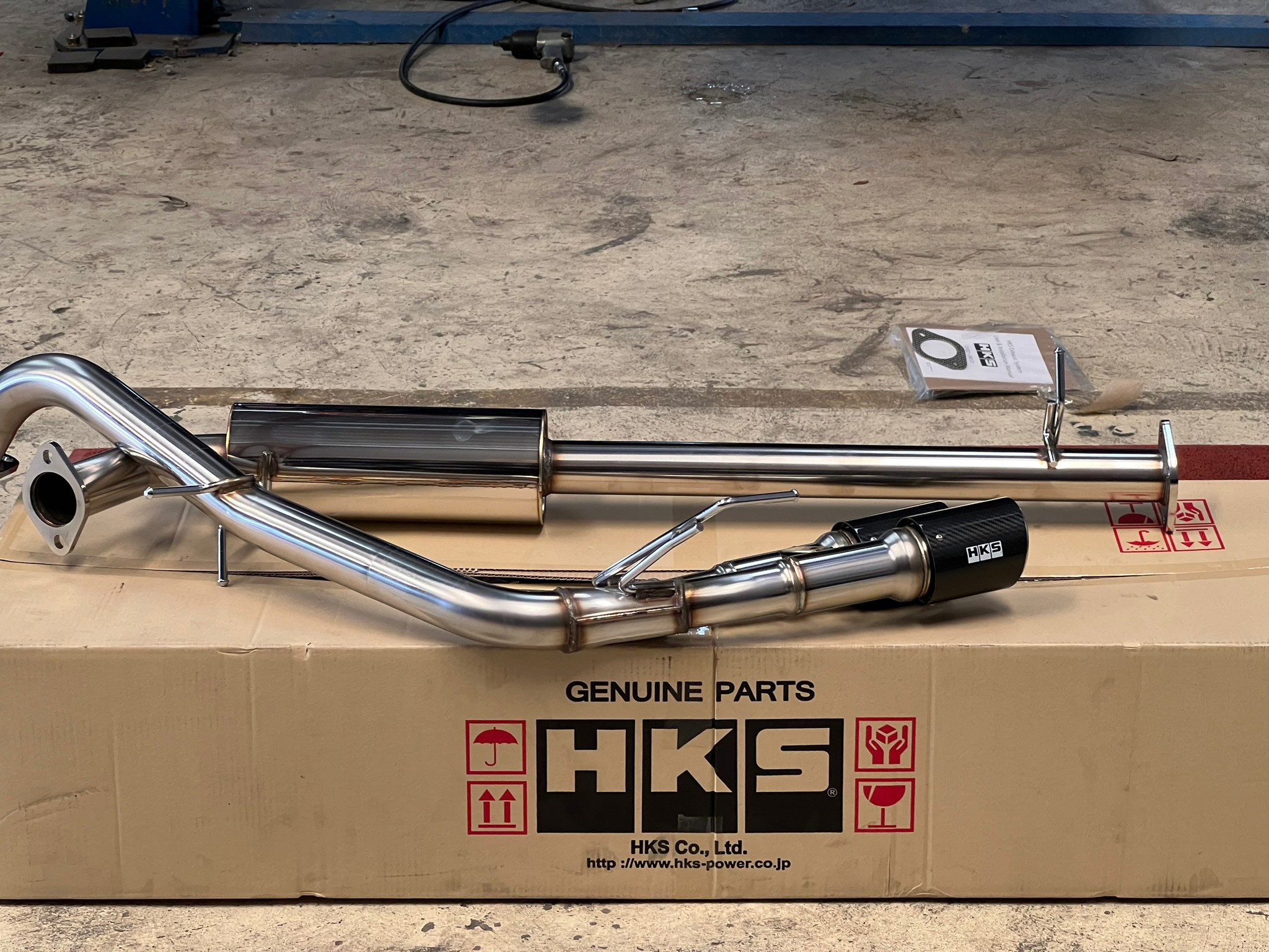 ท่อHKS ญี่ปุ่น FORD RANGER NEXTGEN