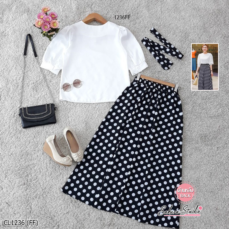 set 2 ชิ้น เสื้อแขนตุ๊กตากับกระโปรงลายจุด พร้อมเชือกผูกเอว