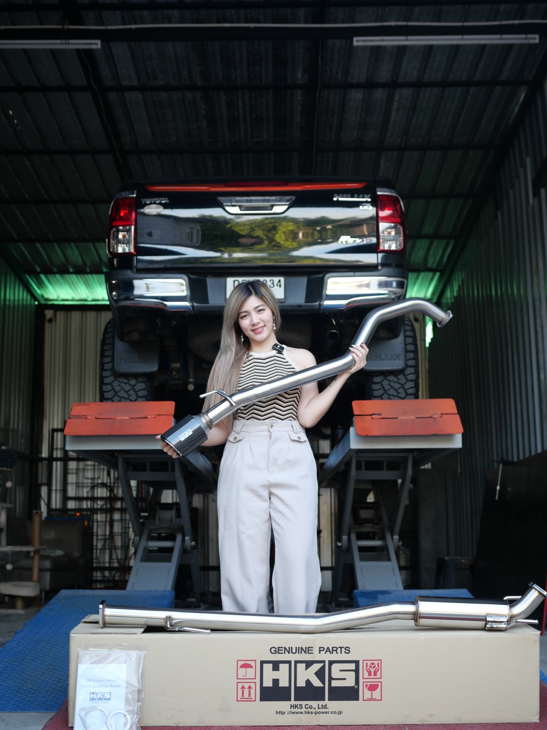 ท่อ HKS สำหรับรถ Toyota Revo