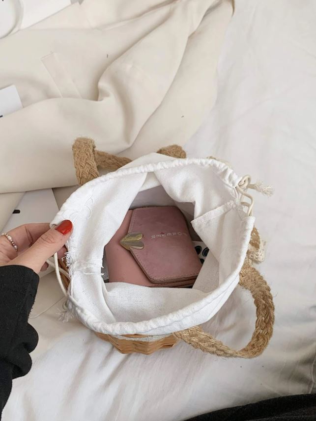 กระเป๋าหวาย ตะกร้าหวาย บุผ้า คล้องแขน พร็อพถ่ายรูป basket bag🗑