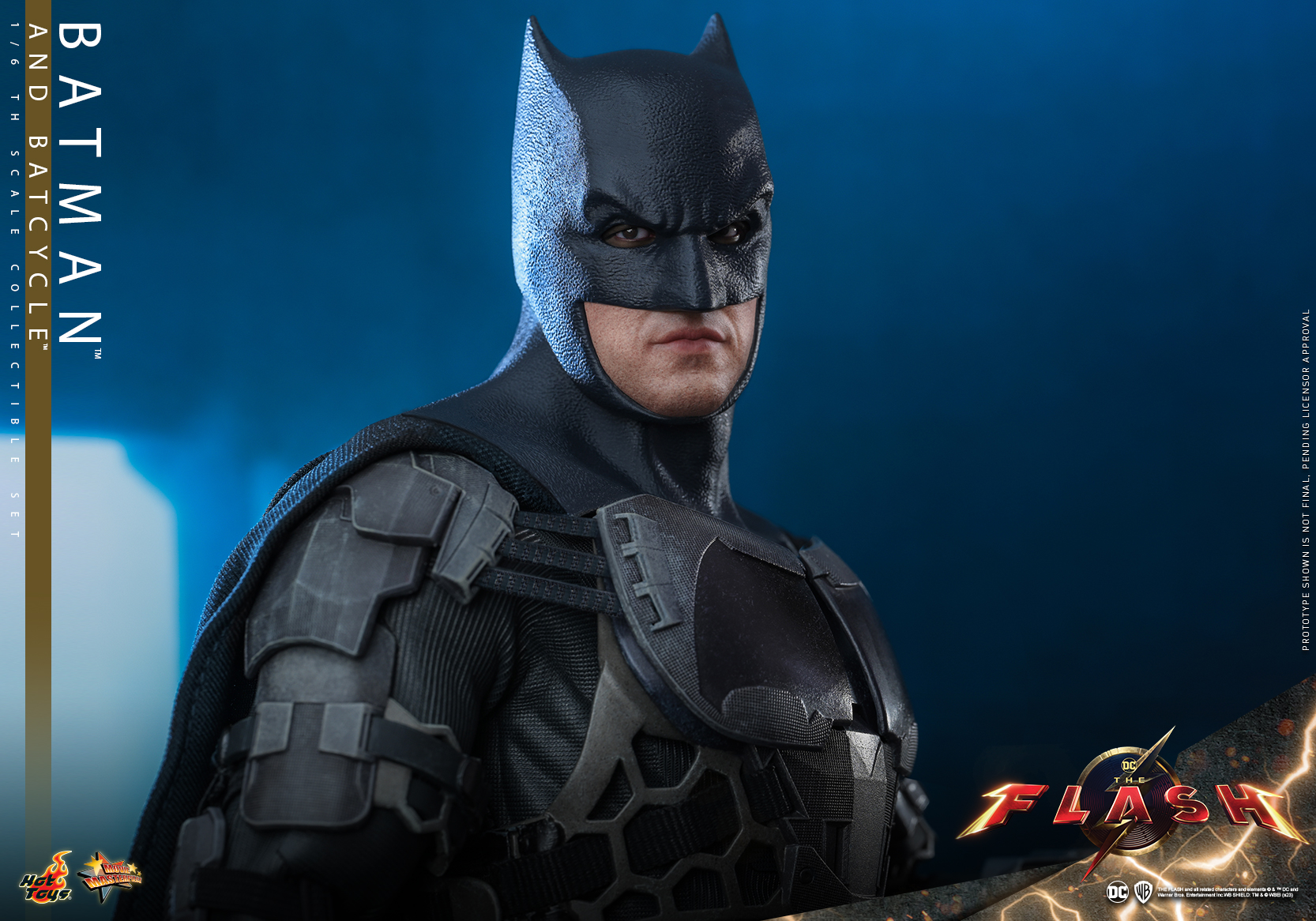 MMS705 - The Flash - 1/6th scale Batman and Batcycle