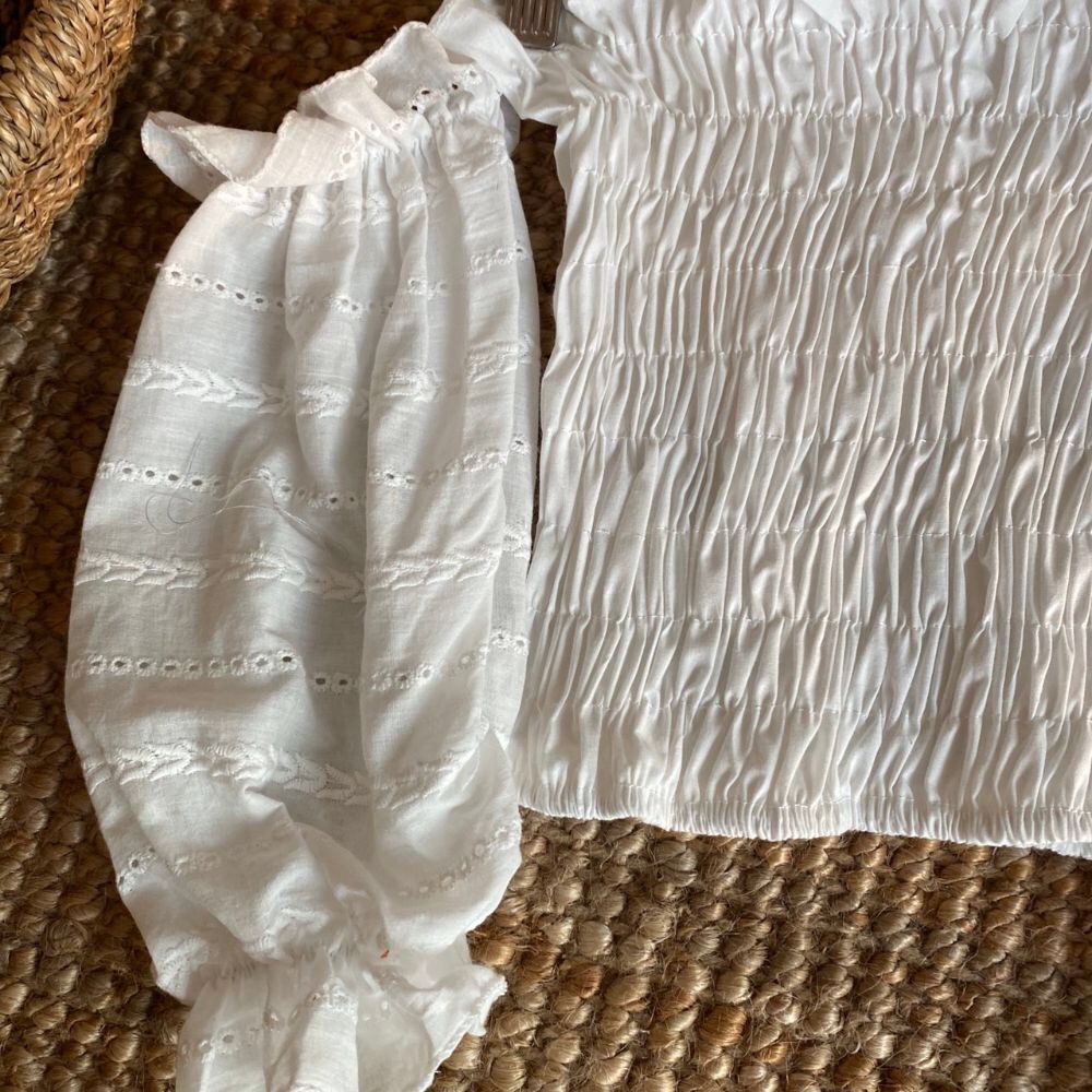 เสื้อเกาะอกสมอค