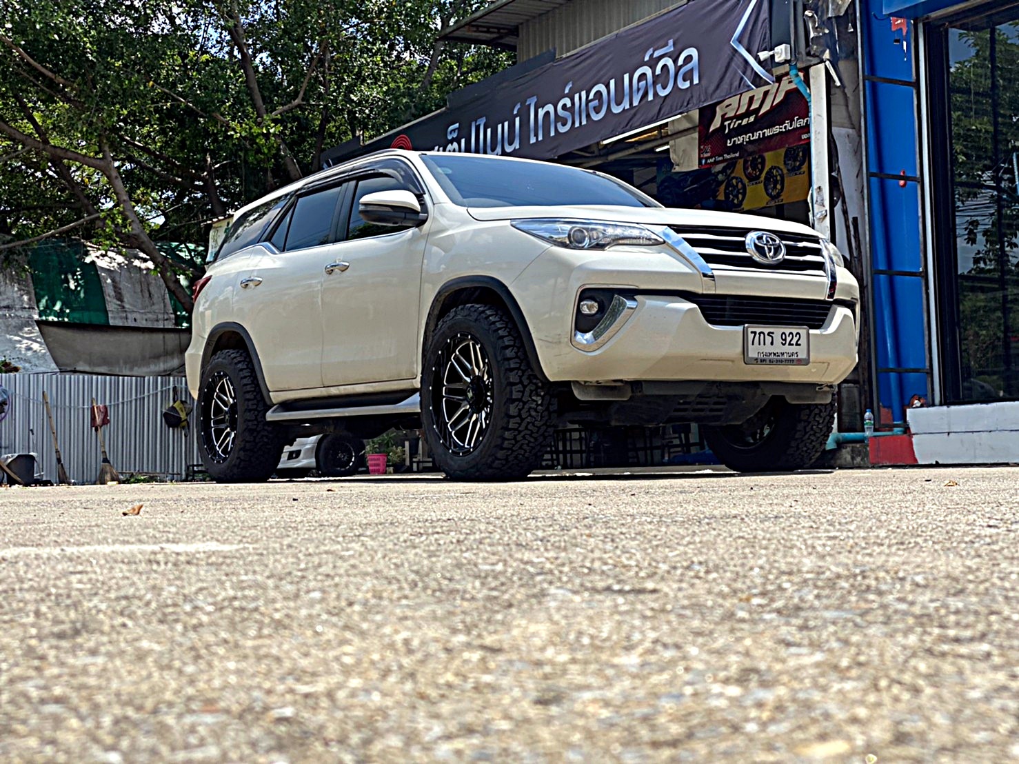 FORTUNER ล้อขอบ20 OFFROAD ที่ STEP9
