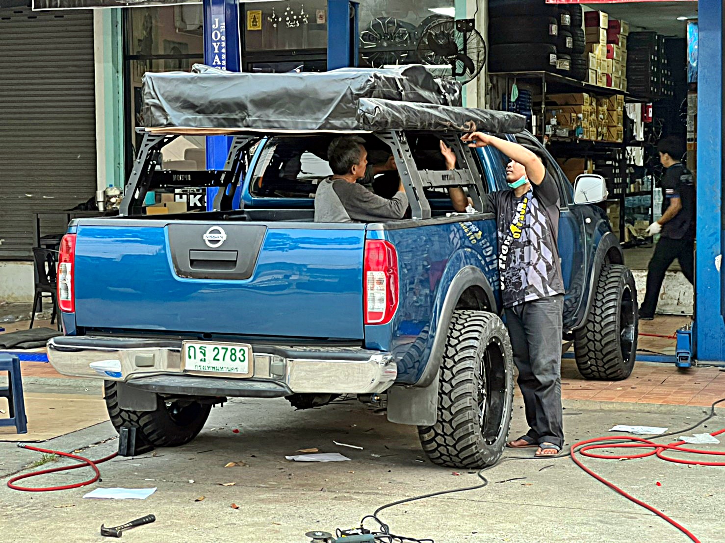 NISSAN_NAVARA_แปลงร่าง ทรงเมกา