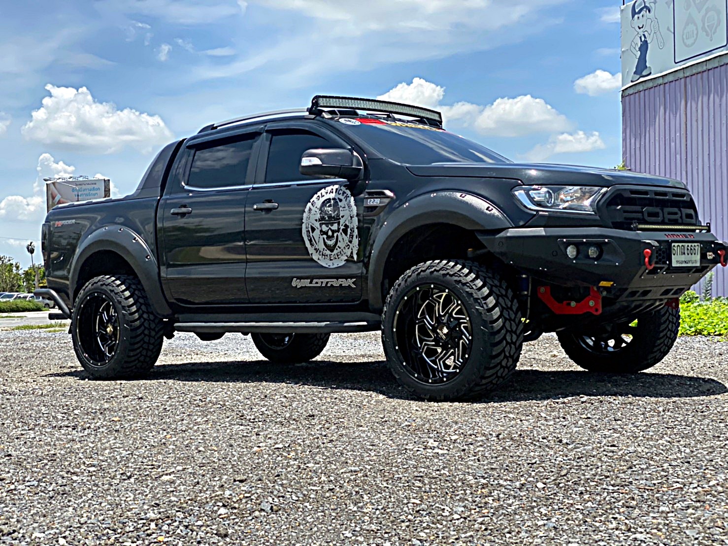 FORD WILDTRACK ทรงเมกา