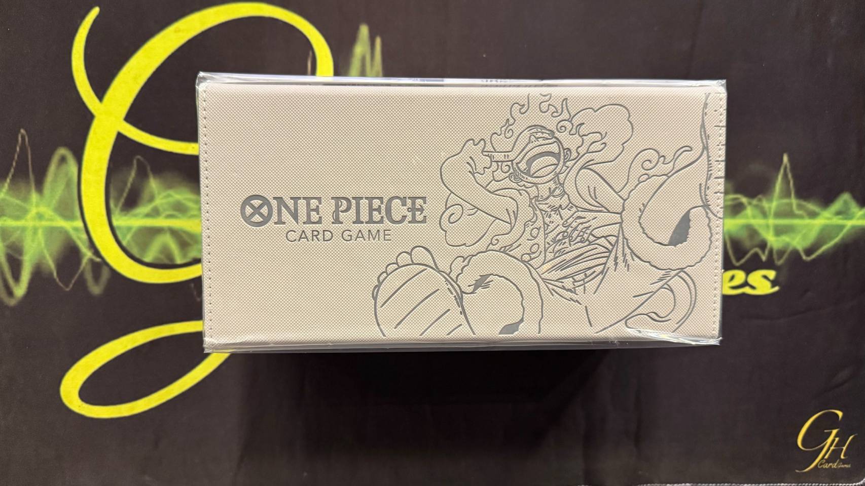 One Piece Card Game [OneP-LSTR01-01] Official Card Leather Storage Box
