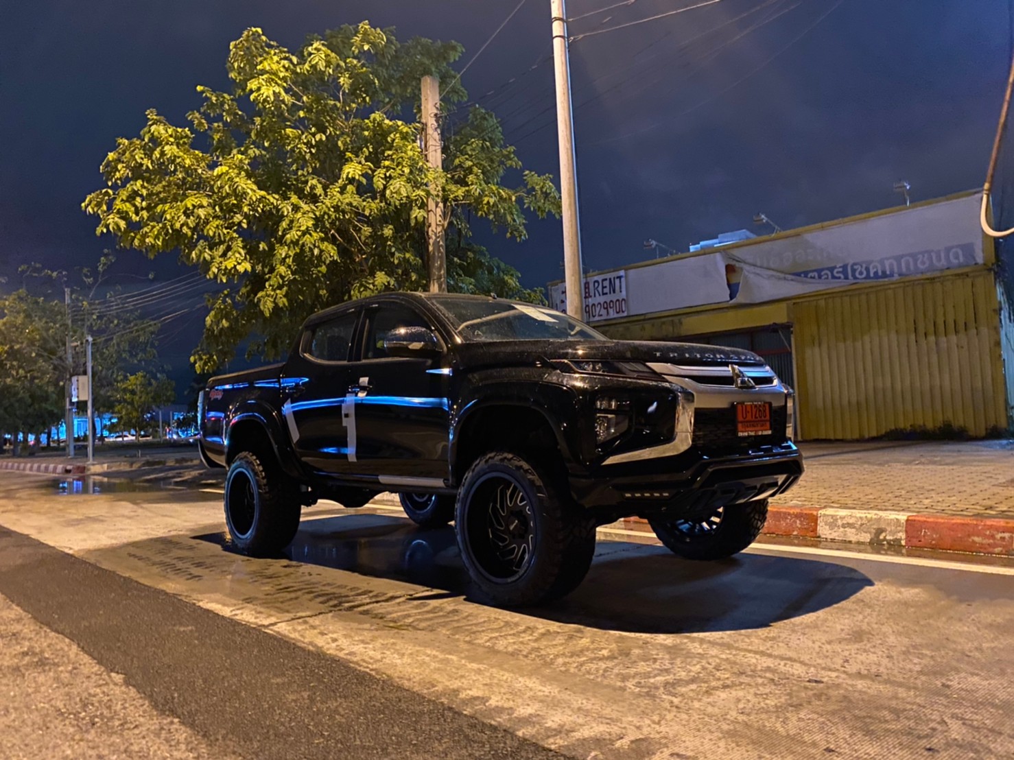 TRITON 4X4 จัดทรงเมกา