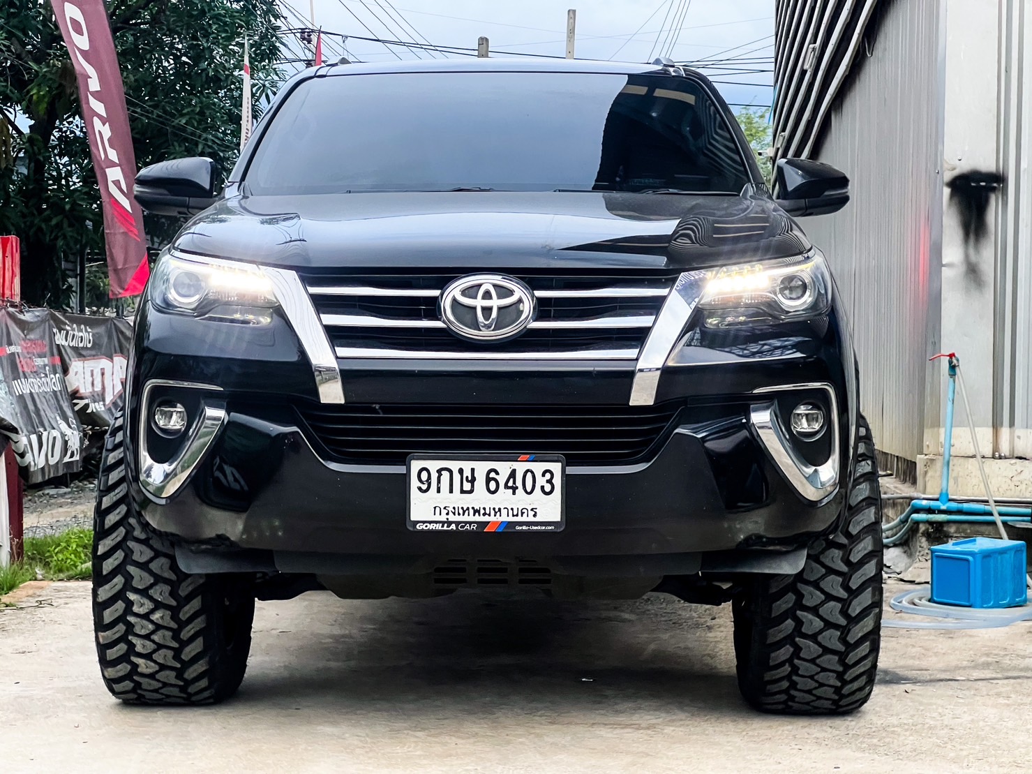 TOYOTA FORTUNER ทรงเมกา FC จองคิวมาจากเชียงใหม่