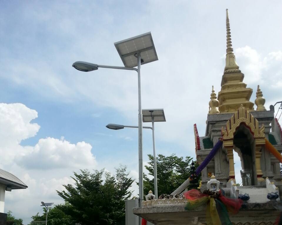 โคมไฟถนนโซล่าเซลล์SPL-288/50W (โคมหลังเต่า)