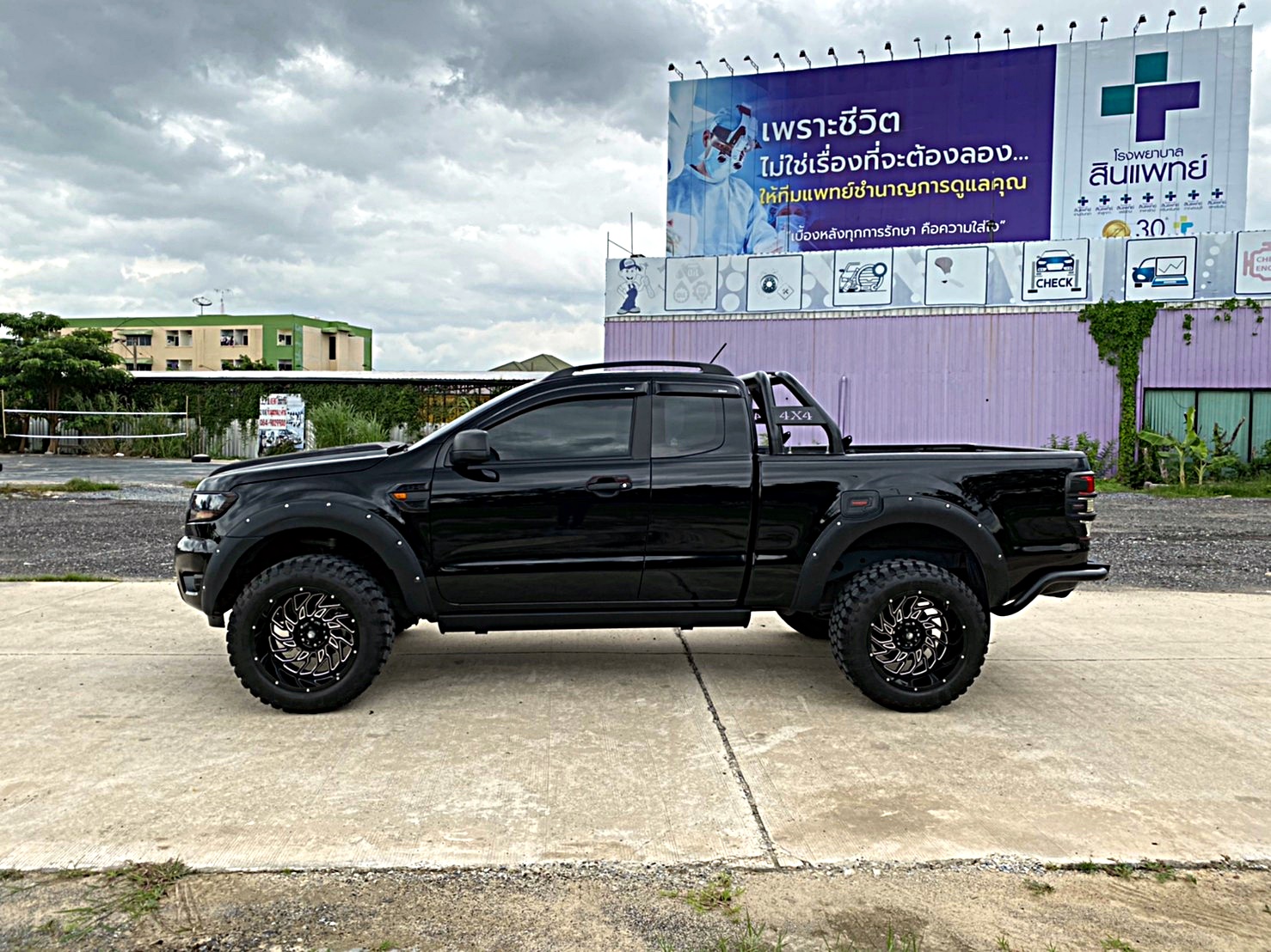 FORD ทรงเมกา ล้อเทพลึกสุดตาราง