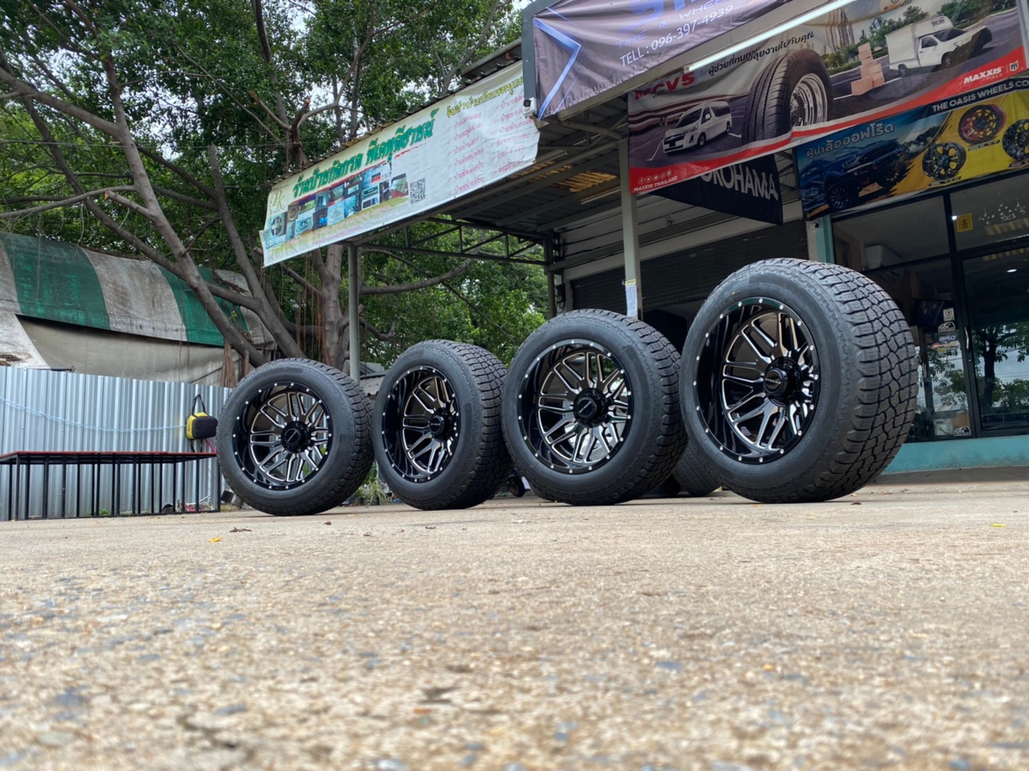 FORD ทรงเมกา ล้อเทพลึกสุดตาราง