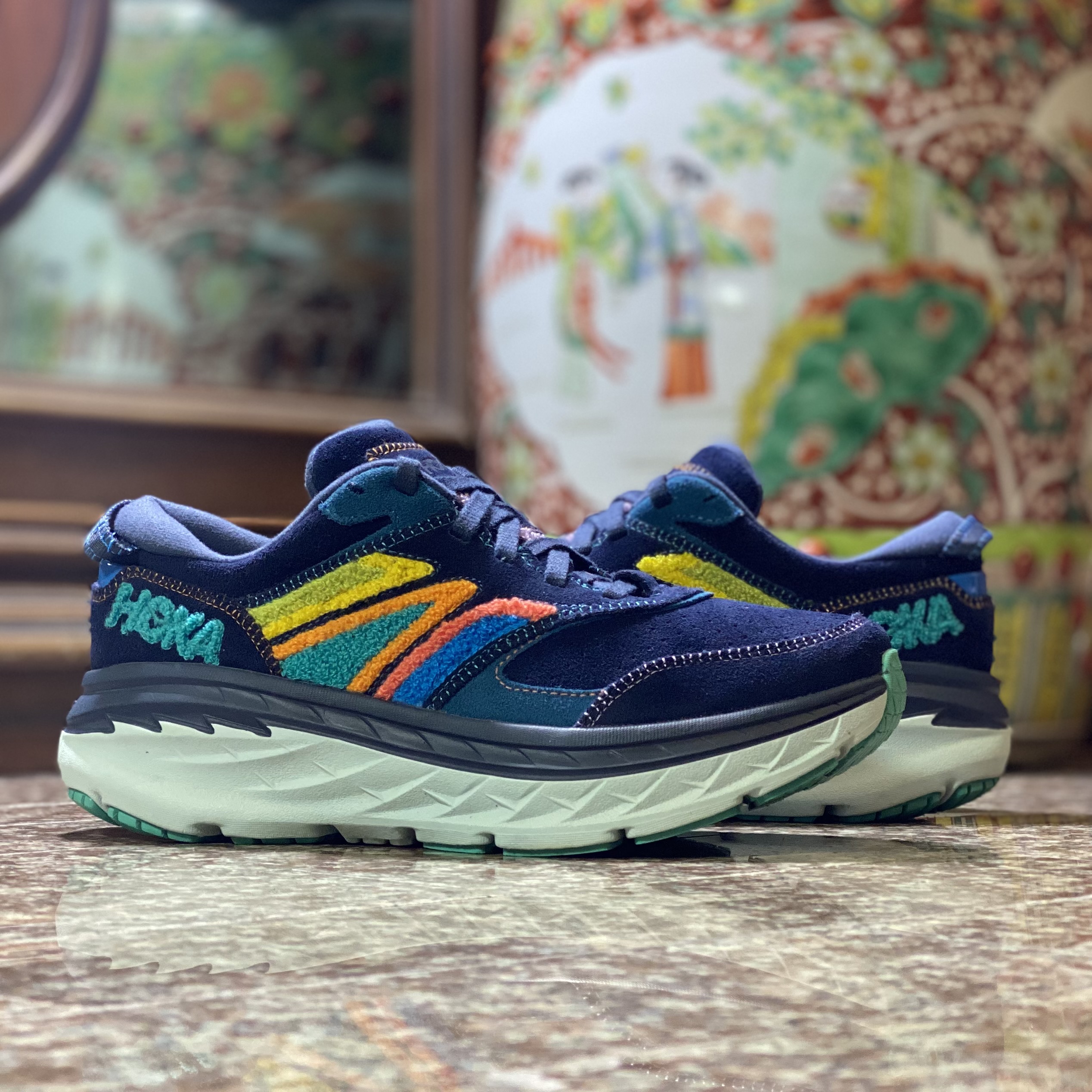 รองเท้า HOKA Bondi L Suede Embroidery ‘EXCLUSIVE’ #มือ2 (M8US)