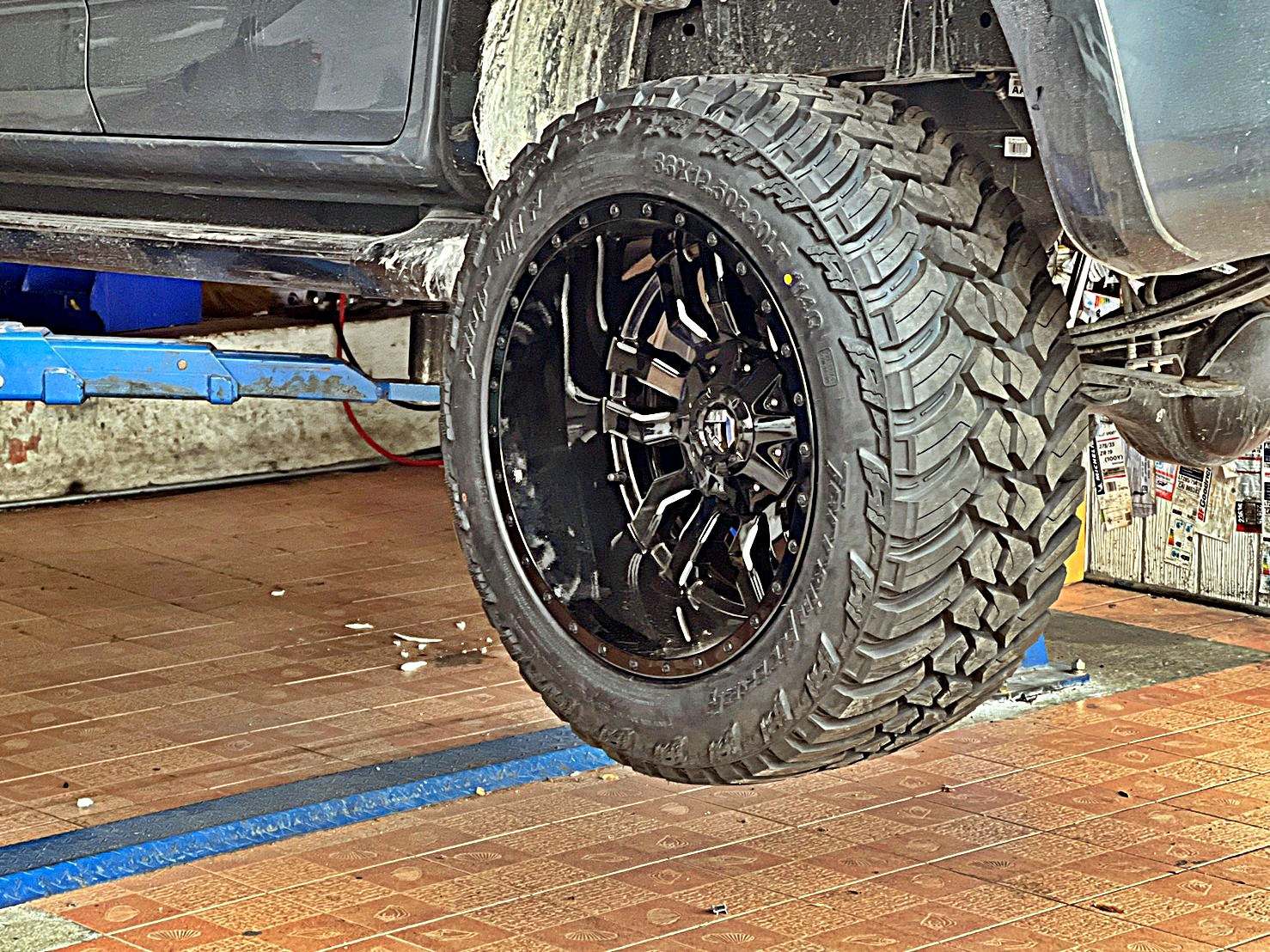 D-MAX ทรงเมกา จากอุธยา