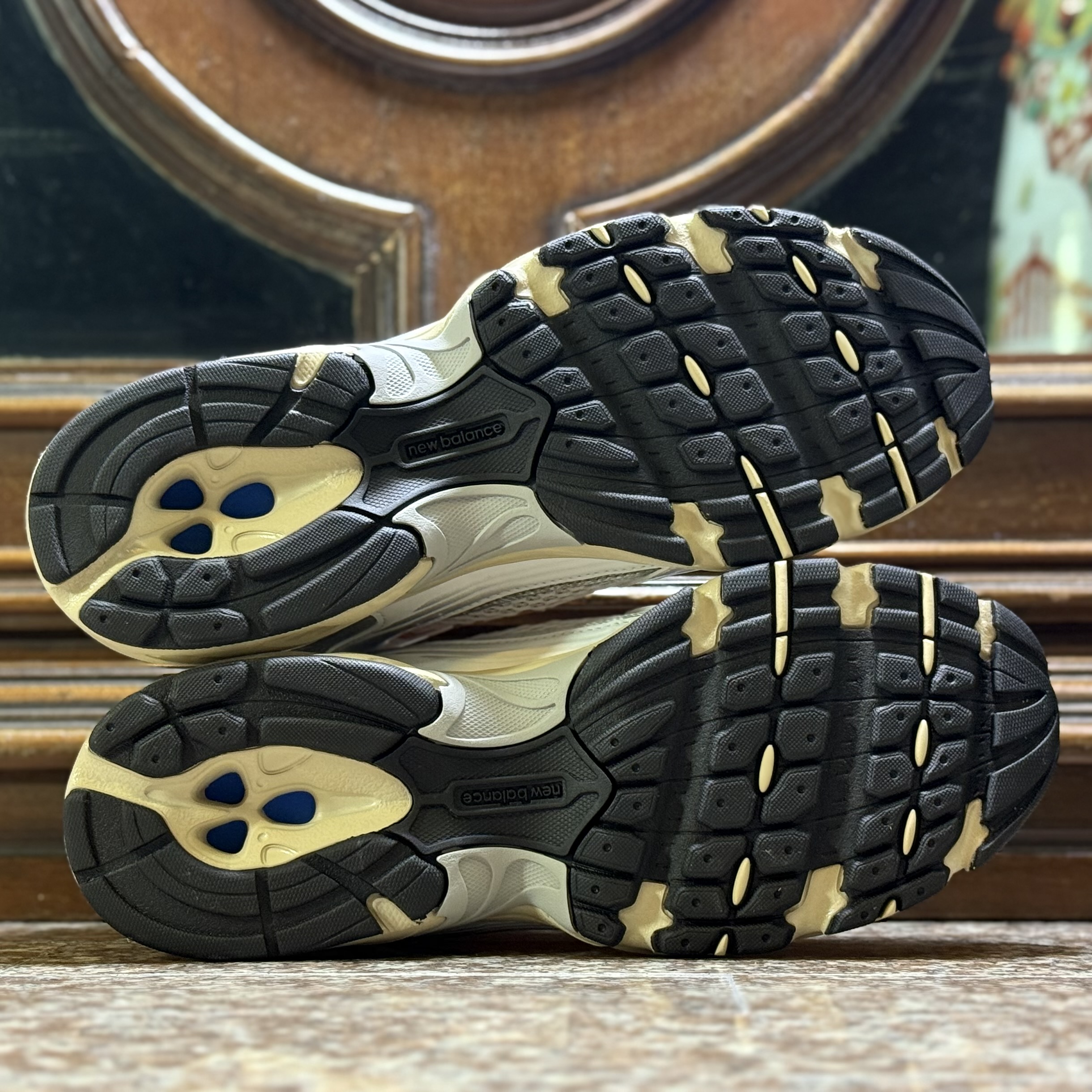 รองเท้า New Balance 530 ‘White/Sun Glow’ (M8/8.5/9/11US)