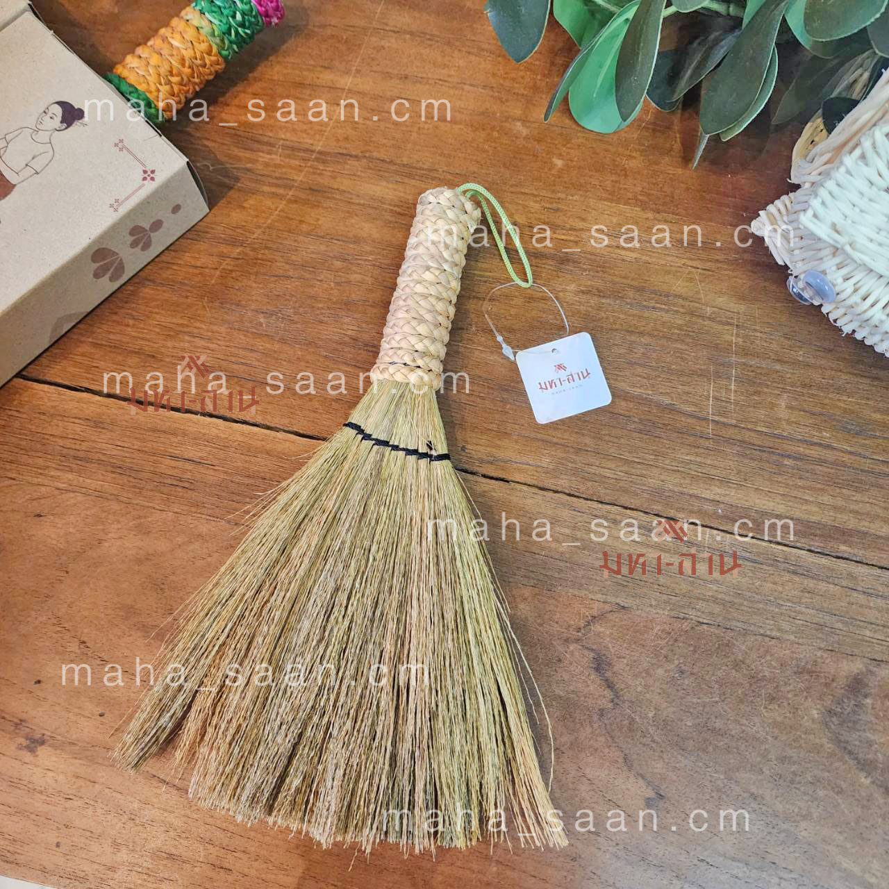 ไม้กวาดเล็ก แฮนด์เมด ของฝากพร้อมกล่อง แปรงทําความสะอาด ปัดฝุ่น 🪥 Mini Broom Stick