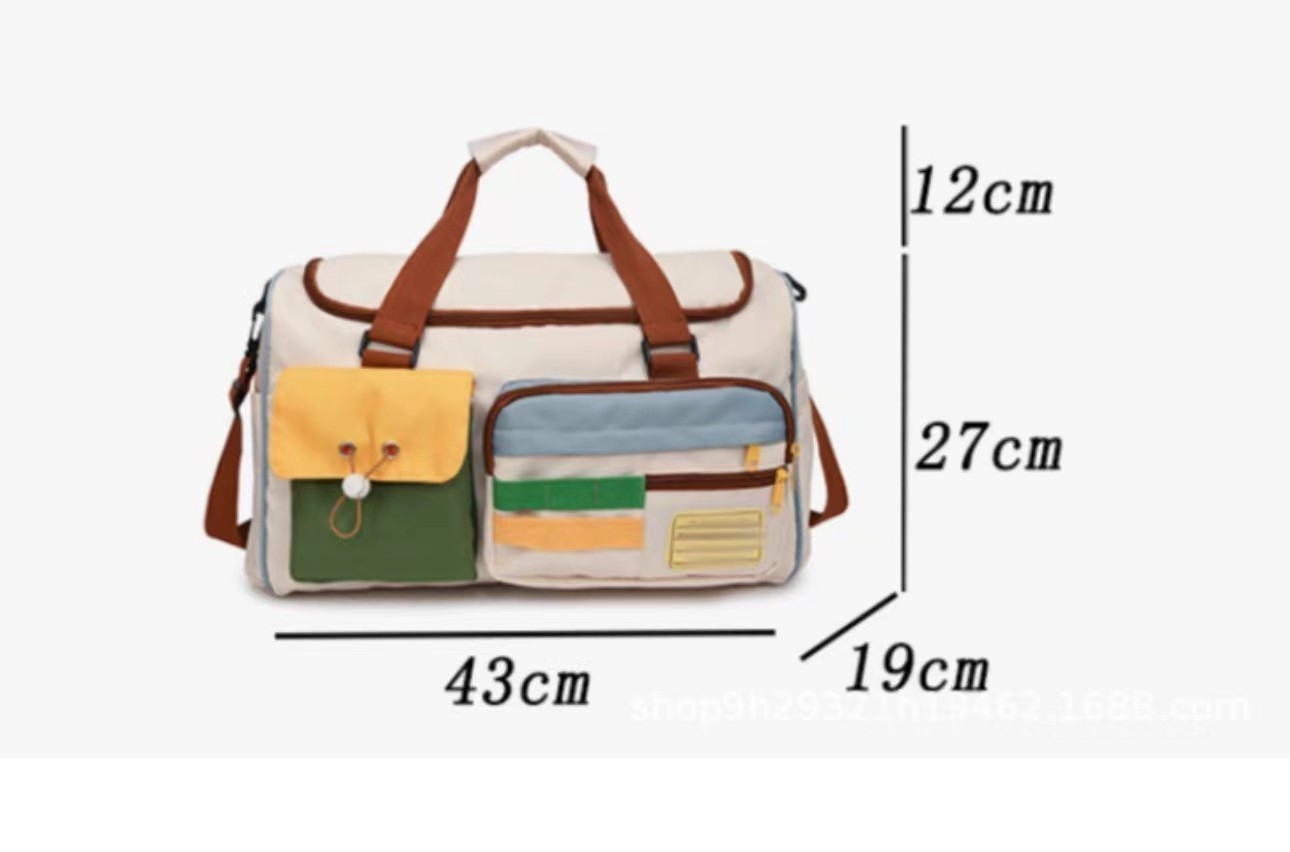 กระเป๋าเดินทางช่องเยอะ