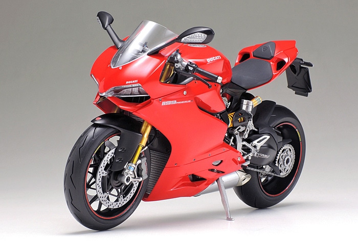 1/12 DUCATI 1199 PANIGALE S