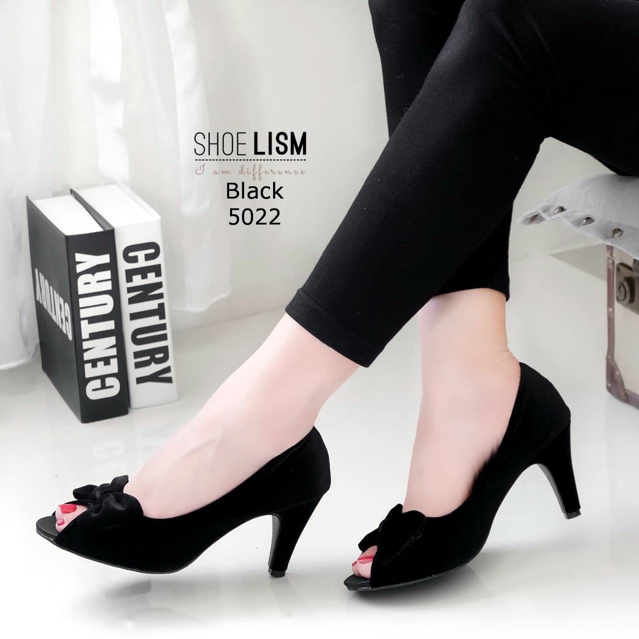 รองเท้าคัชชู เปิดหน้า แต่งโบว์