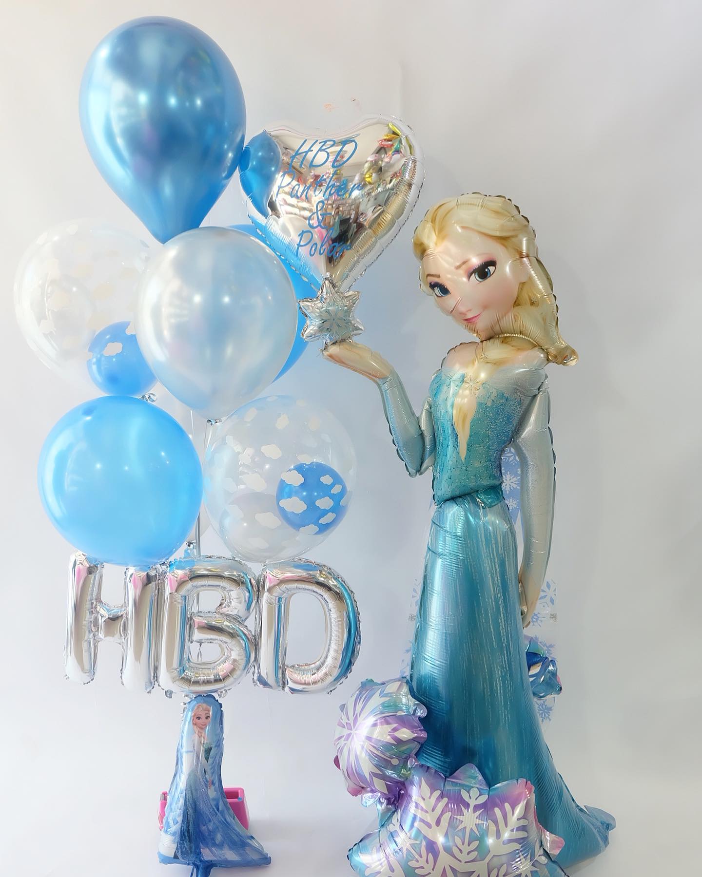 ช่อลูกโป่ง1ช่อ ติด HBD +เอลซ่าขนาดใหญ่เท่าตัวเด็ก+หัวใจ /Balloon 1 bunch + Air walker Elsa + heart