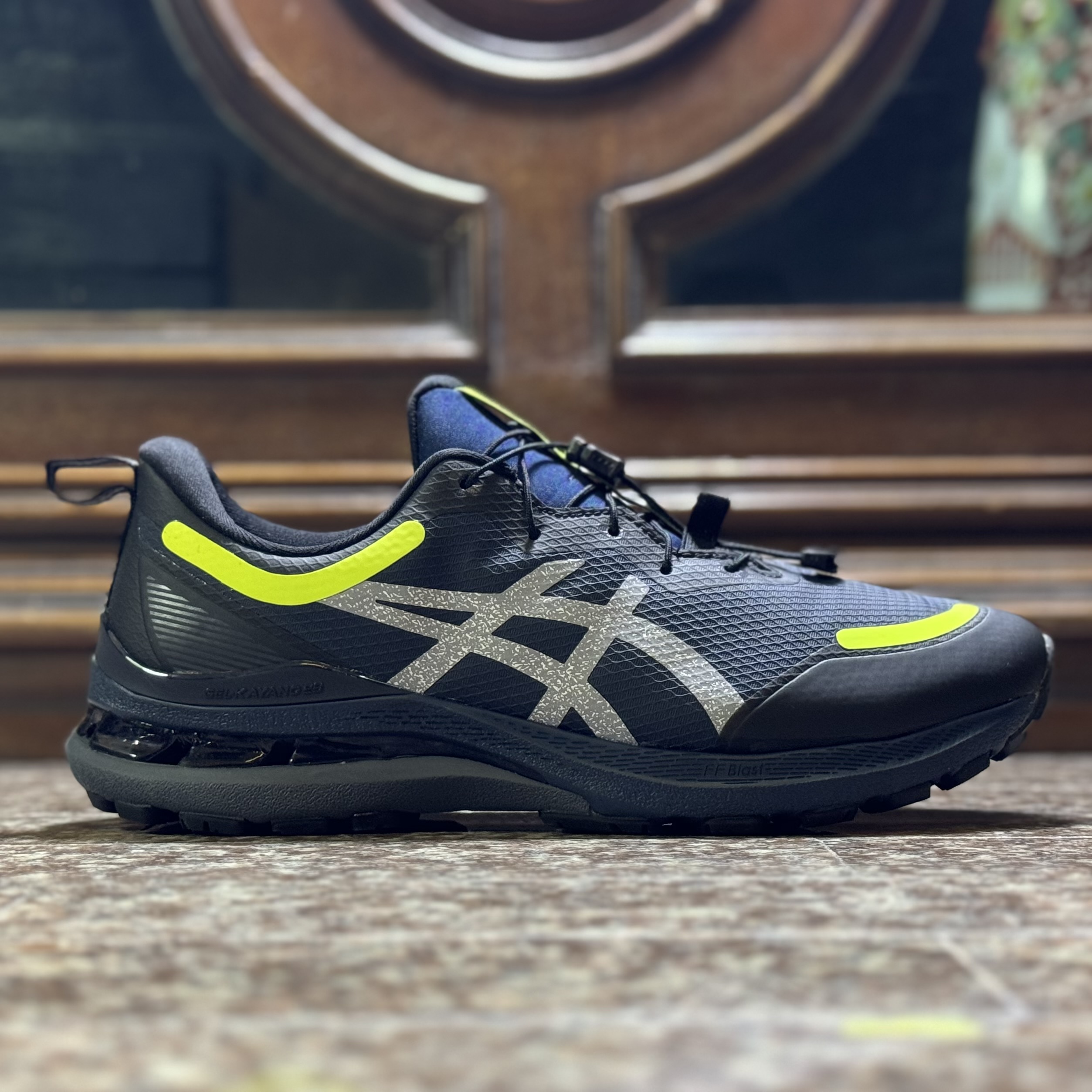 รองเท้าวิ่ง ASICS Gel Kayano 28 AWL ‘LIMITED’ (M8US)