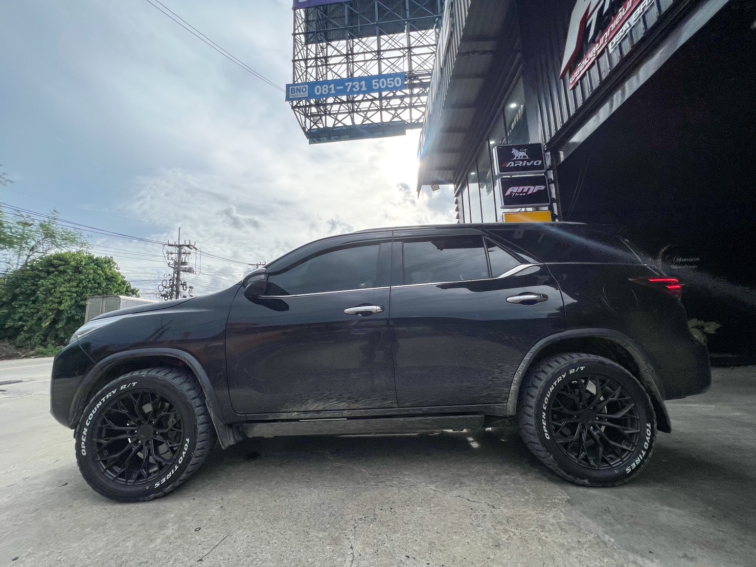 TOYOTA FORTUNER ทรงมาเฟีย จองคิวมาจากเชียงใหม่